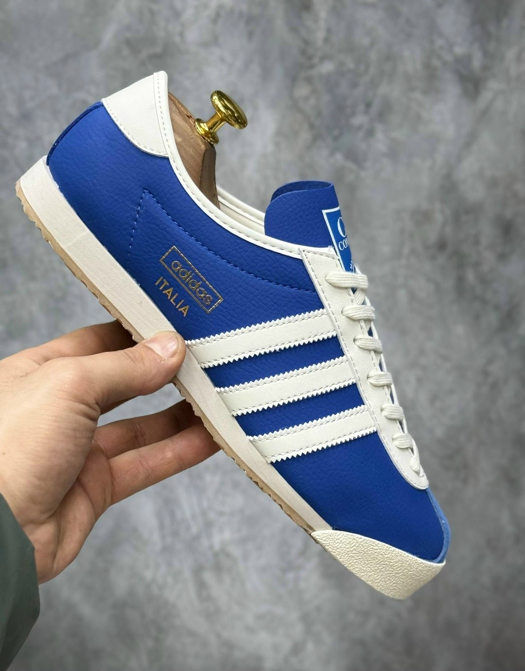 кроссовки x c. p. company italia spzl collegiate royal adidas синий,кроссовки адидас драгон,кроссовки adidas,кроссовки,кроссовки adidas original