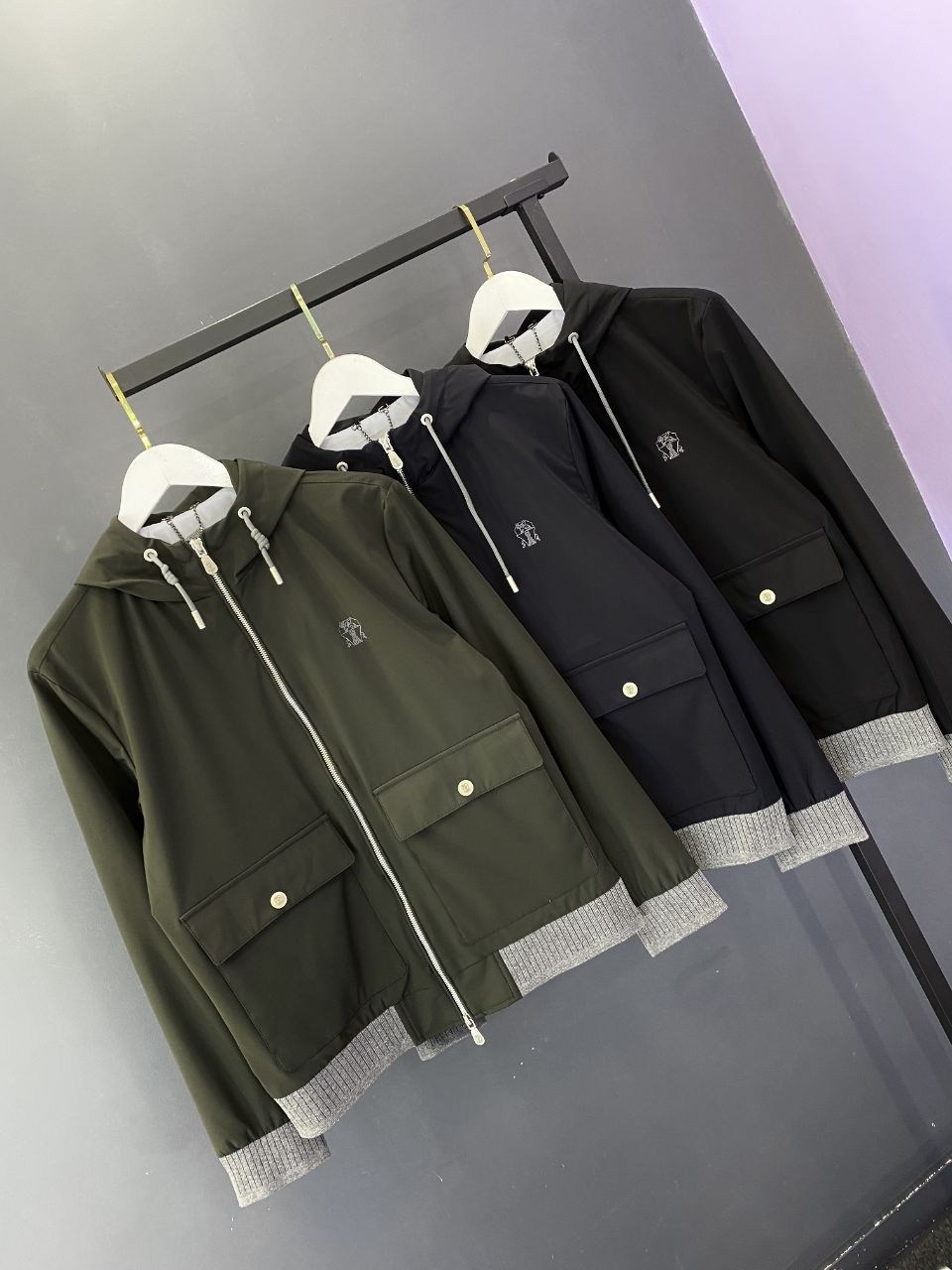 повседневная куртка,куртка женская,куртка модная,демисезонная куртка,куртка с карманами