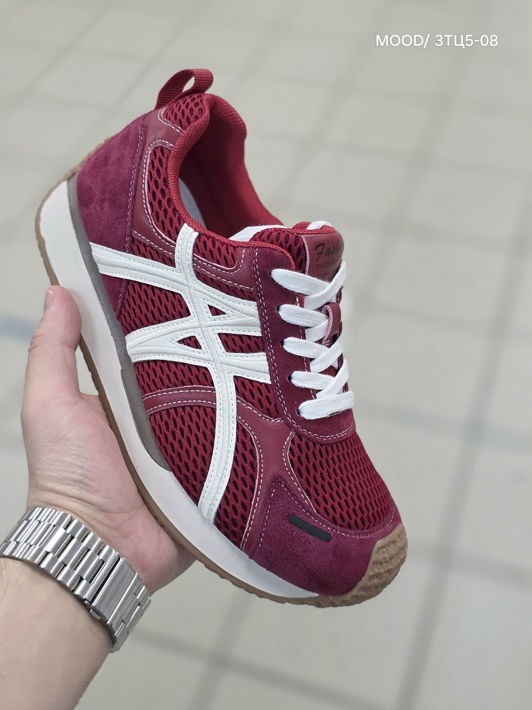 кроссовки,кроссовки повседневные,спортивная ,женские кроссовки,asics onitsuka tiger