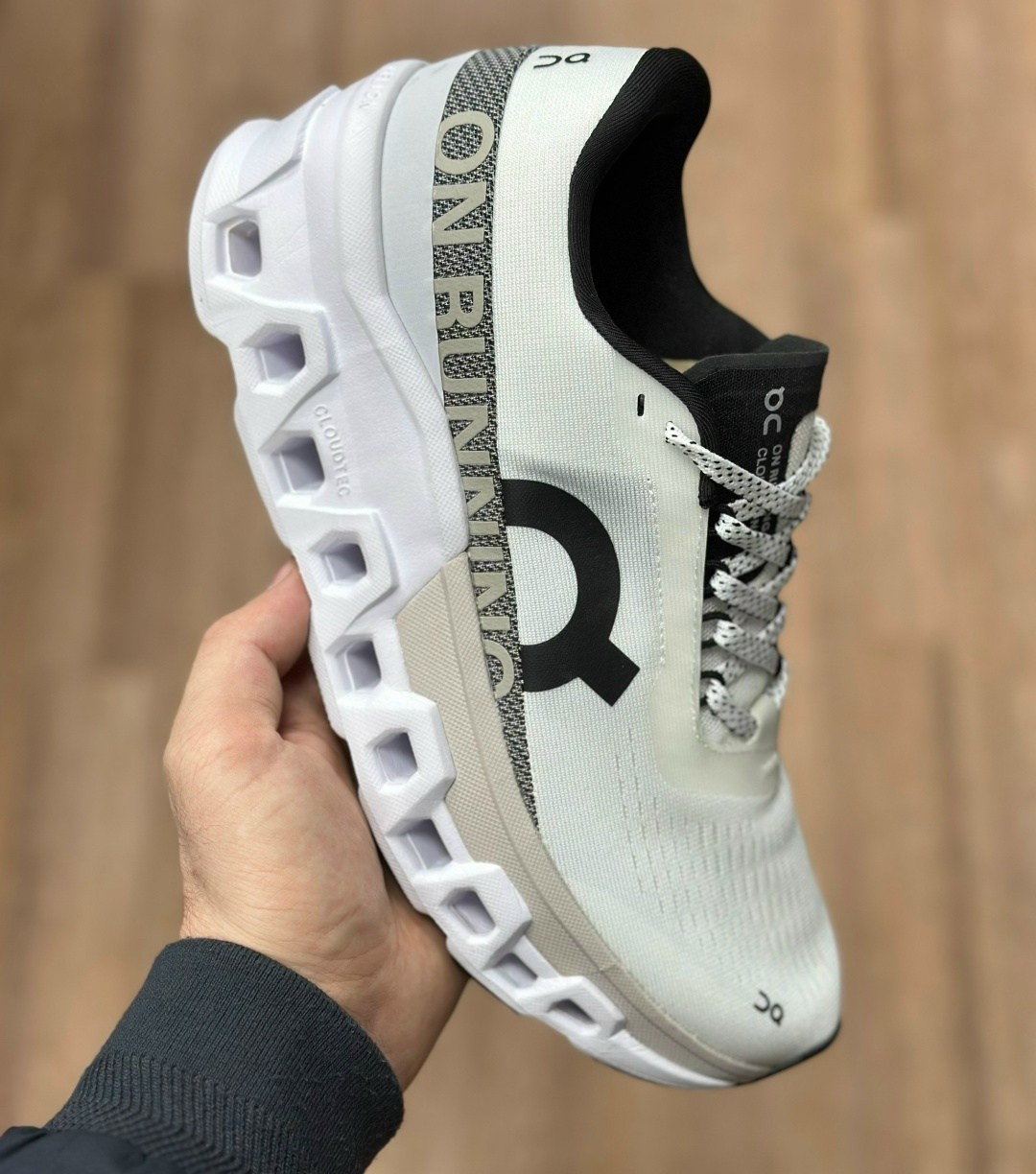 кроссовки on cloudmonster белый,on cloudmonster кроссовки,кроссовки on,кроссовки женскиe,спортивная