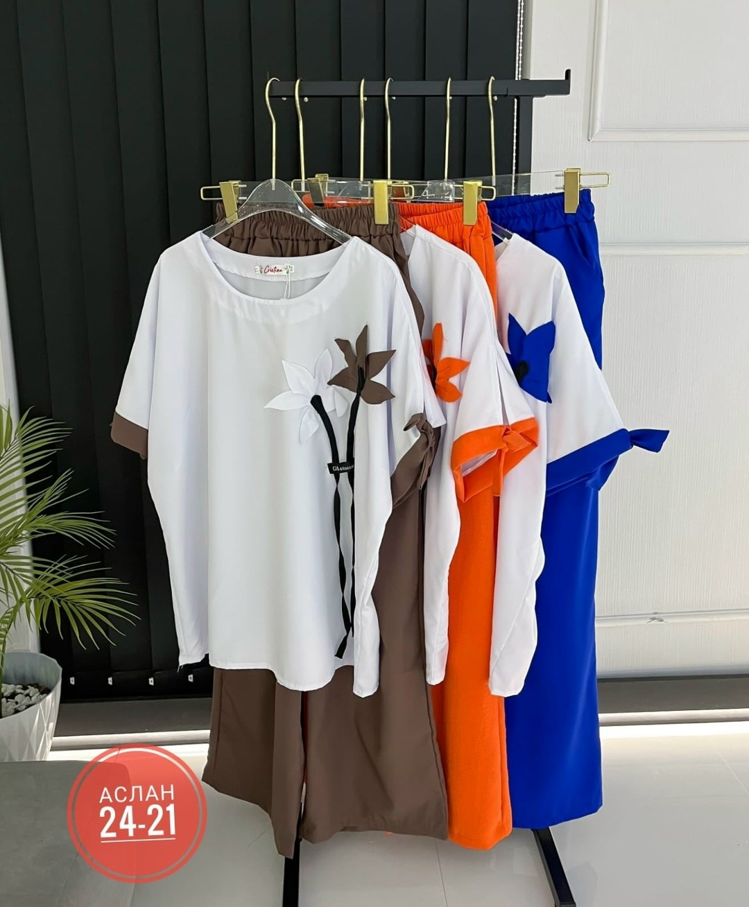 стильные костюмы,брючные костюмы для женщин,женские костюмы,летние костюмы женские,костюм классический