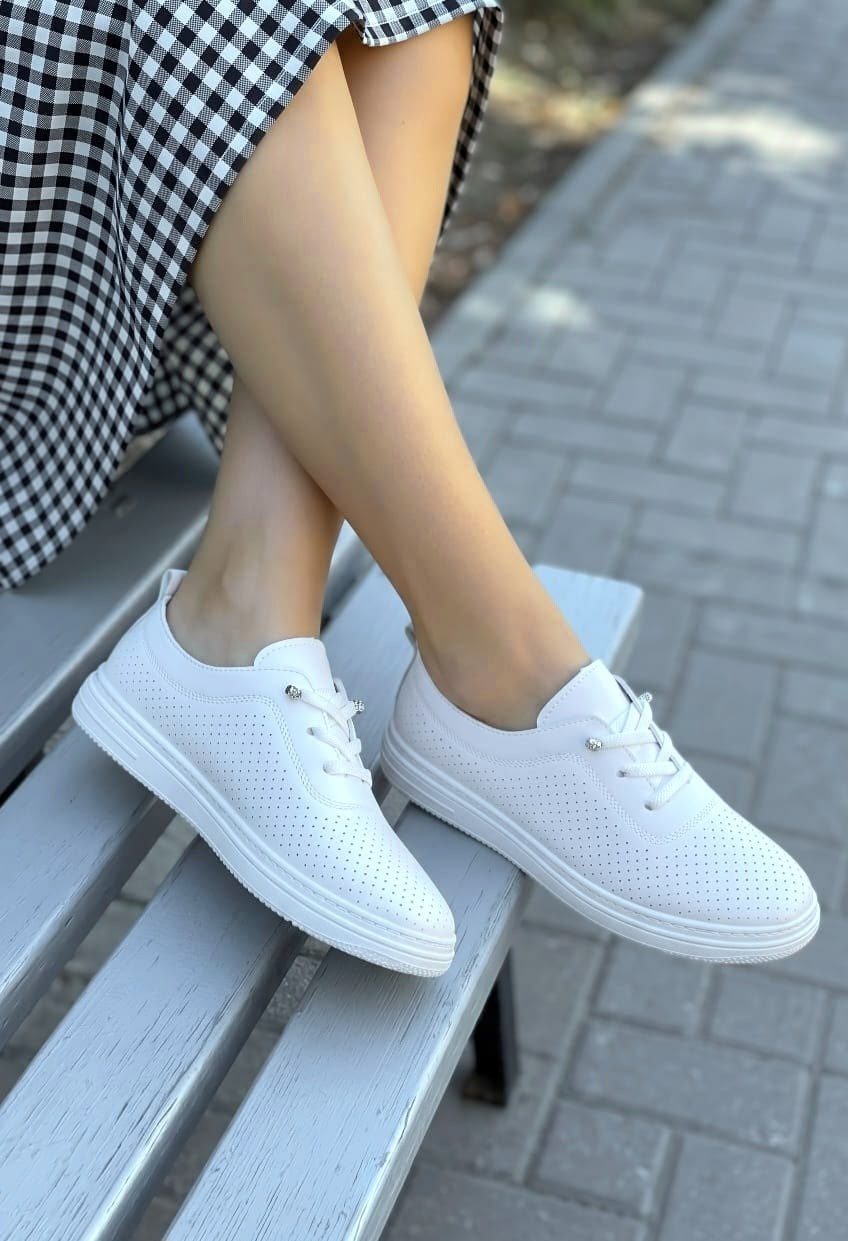 ,слипоны женские,белые слипоны,слипоны пазолини слипоны женские,женская