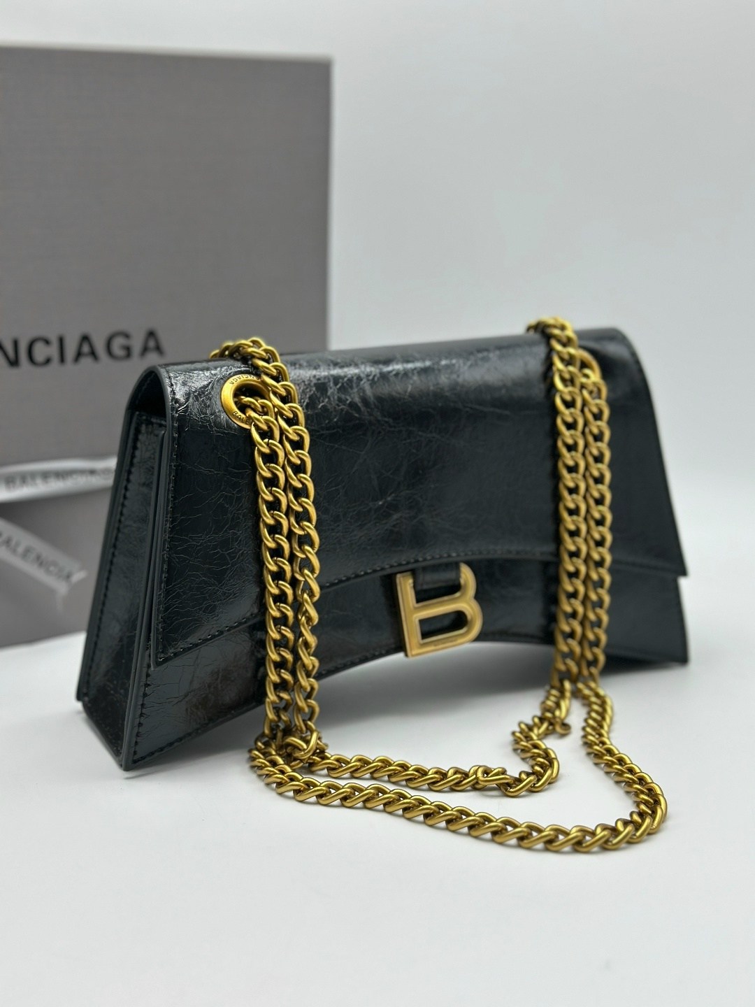 сумка balenciaga,balenciaga сумка на плечо,balenciaga сумка женская,сумки баленсиага женские через плечо,сумка баленсиага бежевая