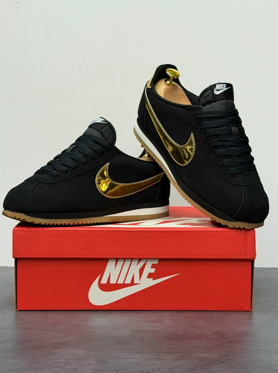 nike classic cortez,nike cortez black gold,nike cortez black,nike classic cortez leather,кроссовки