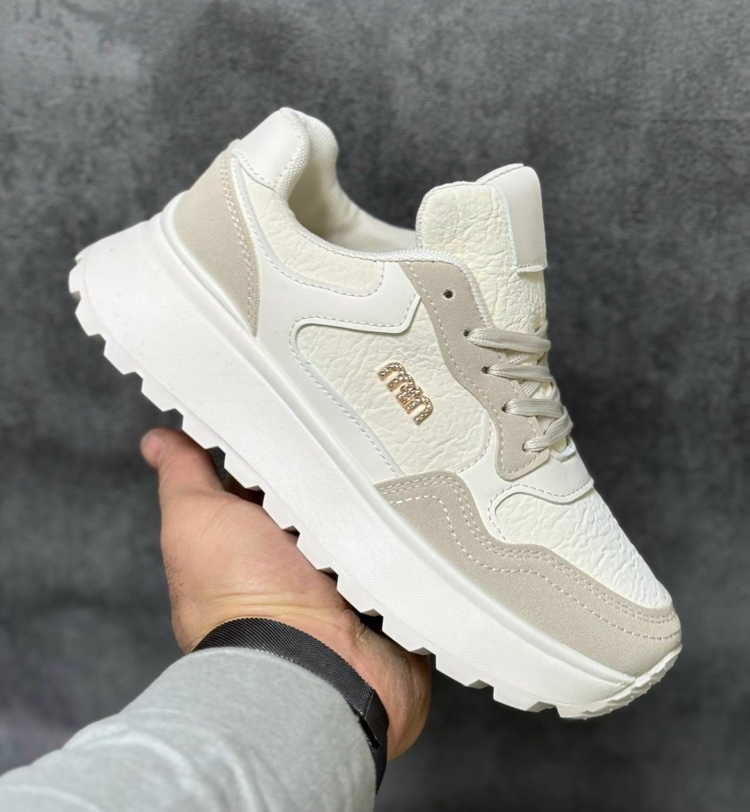 женские кроссовки,кроссовки бежевые,сайкони бежевые кроссовки,кроссовки для женщин,