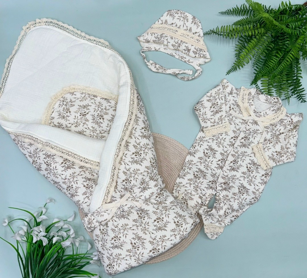 комплект на выписку,конверт на выписку,конверт на выписку для новорожденного,набор на выписку,конверт для новорождённого