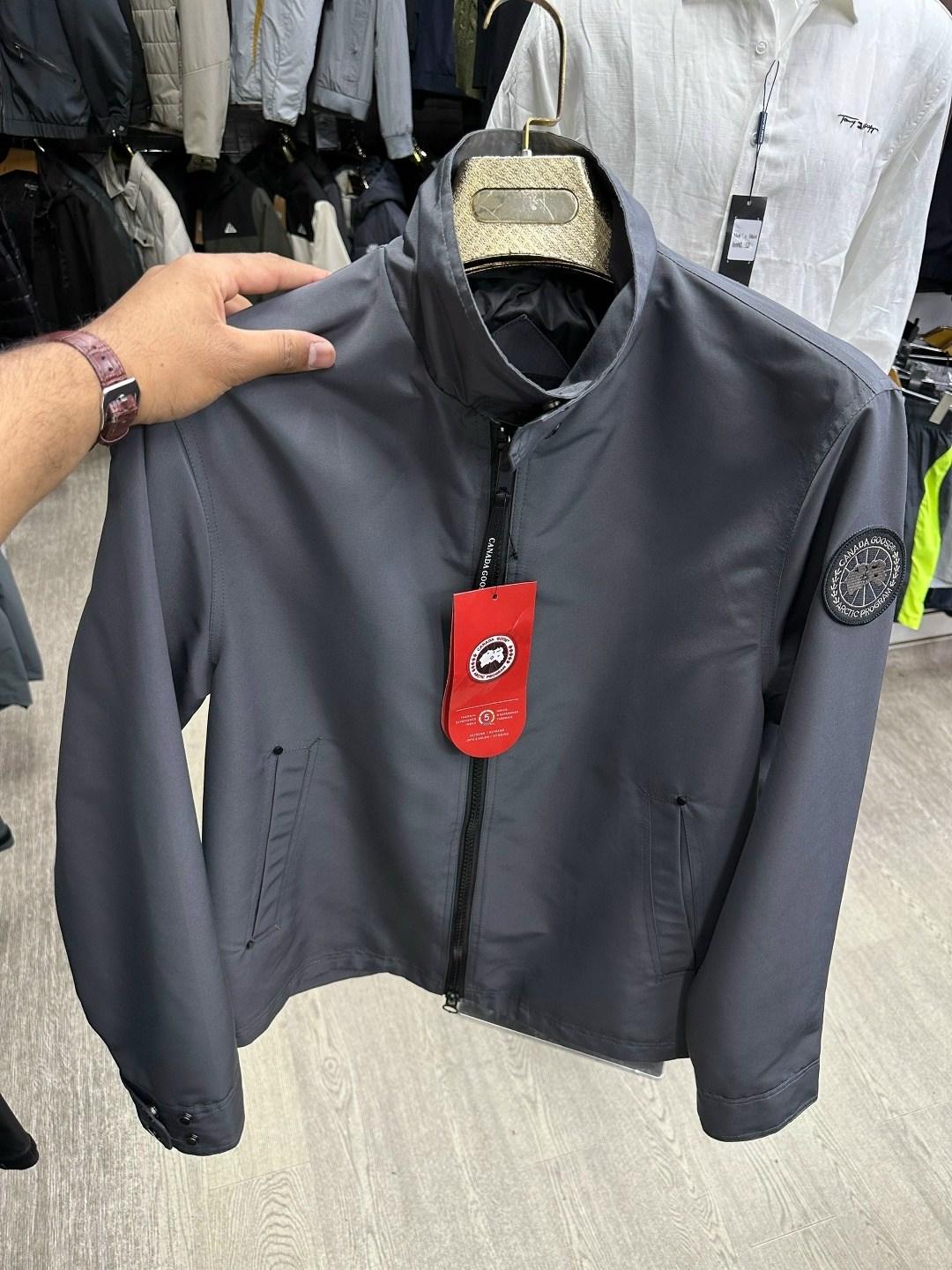 легкая куртка,куртка,куртка canada goose,bomber jacket