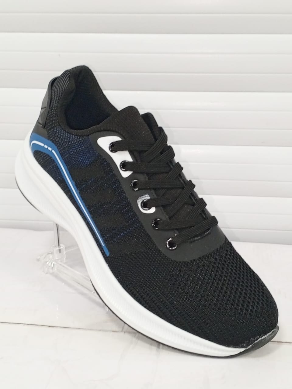 ,мужские кроссовки,кроссовка мужской,спортивная ,кроссовки