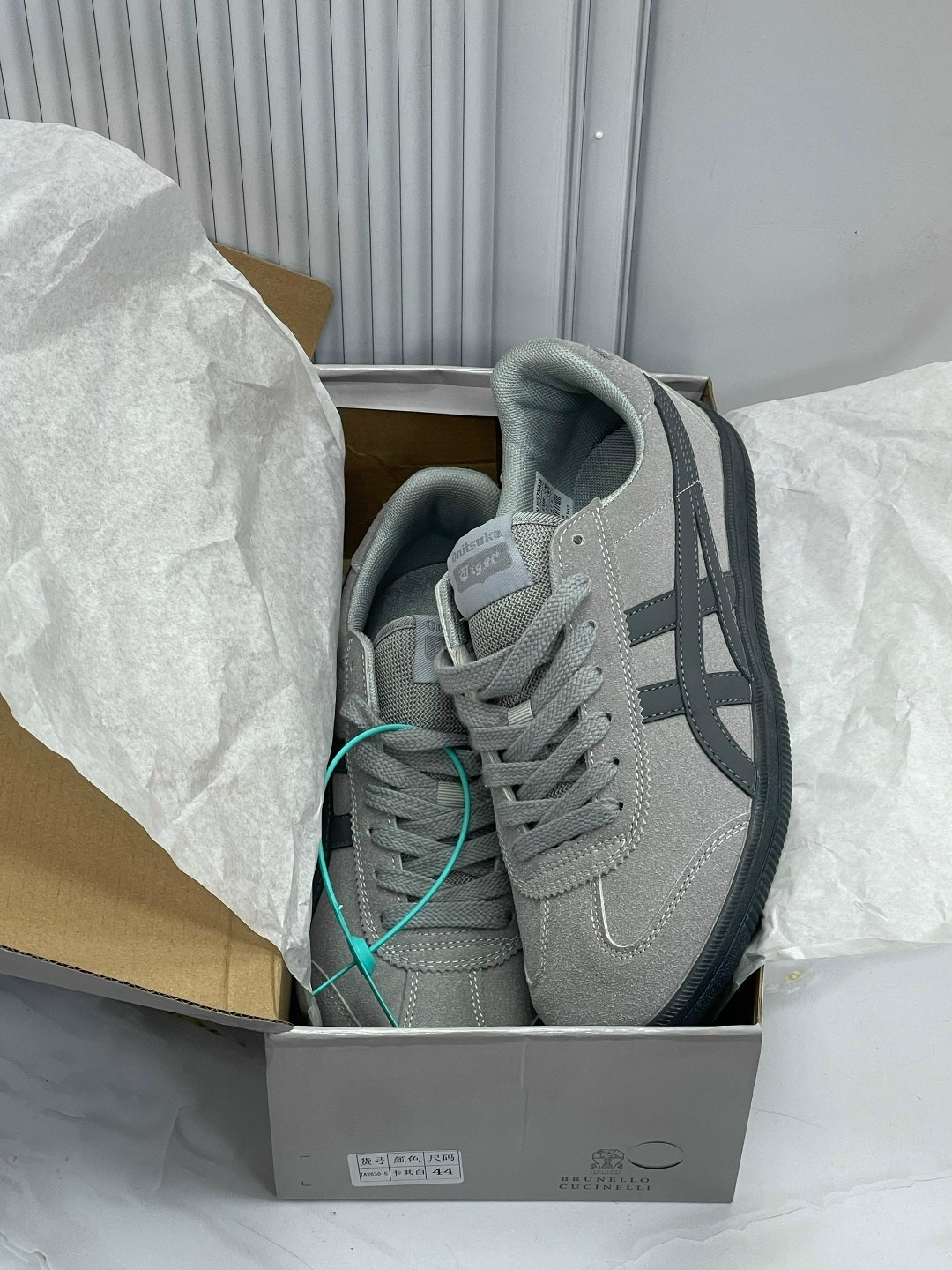 ,кроссовки puma,кроссовки onitsuka tiger,кроссовки унисекс,кроссовки мужские женские