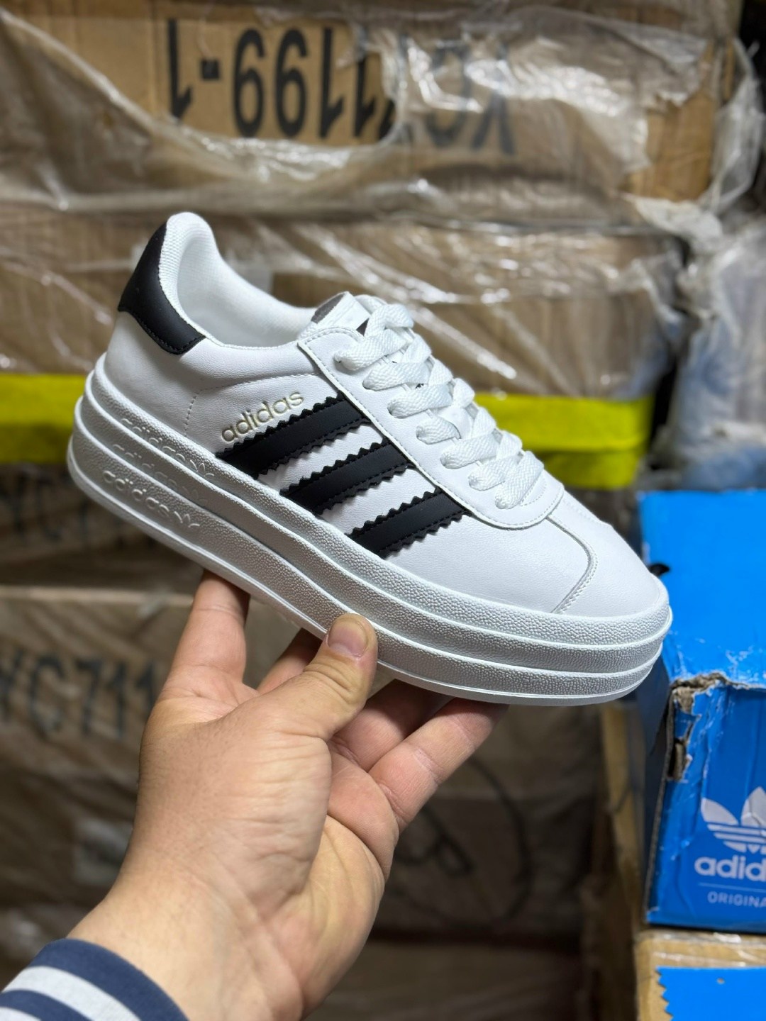 кроссовки adidas,кроссовки adidas gazelle bold женские,adidas superstar platform,кроссовки adidas originals gazelle bold,adidas белые кожаные кроссовки superstar для женщин