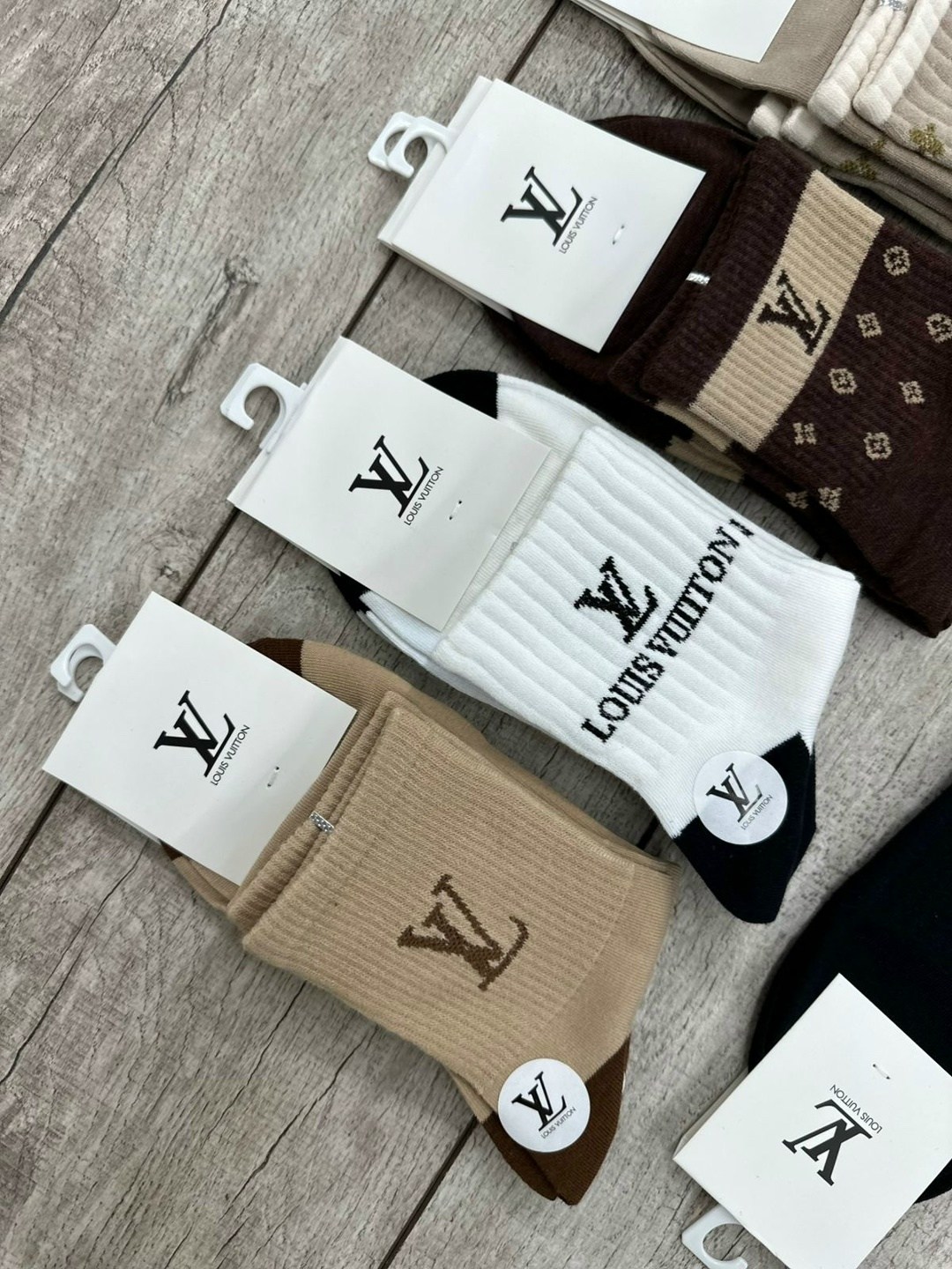 носки мужские,комплект носков louis vuitton,носки женские,носки мода,носки женские мужские