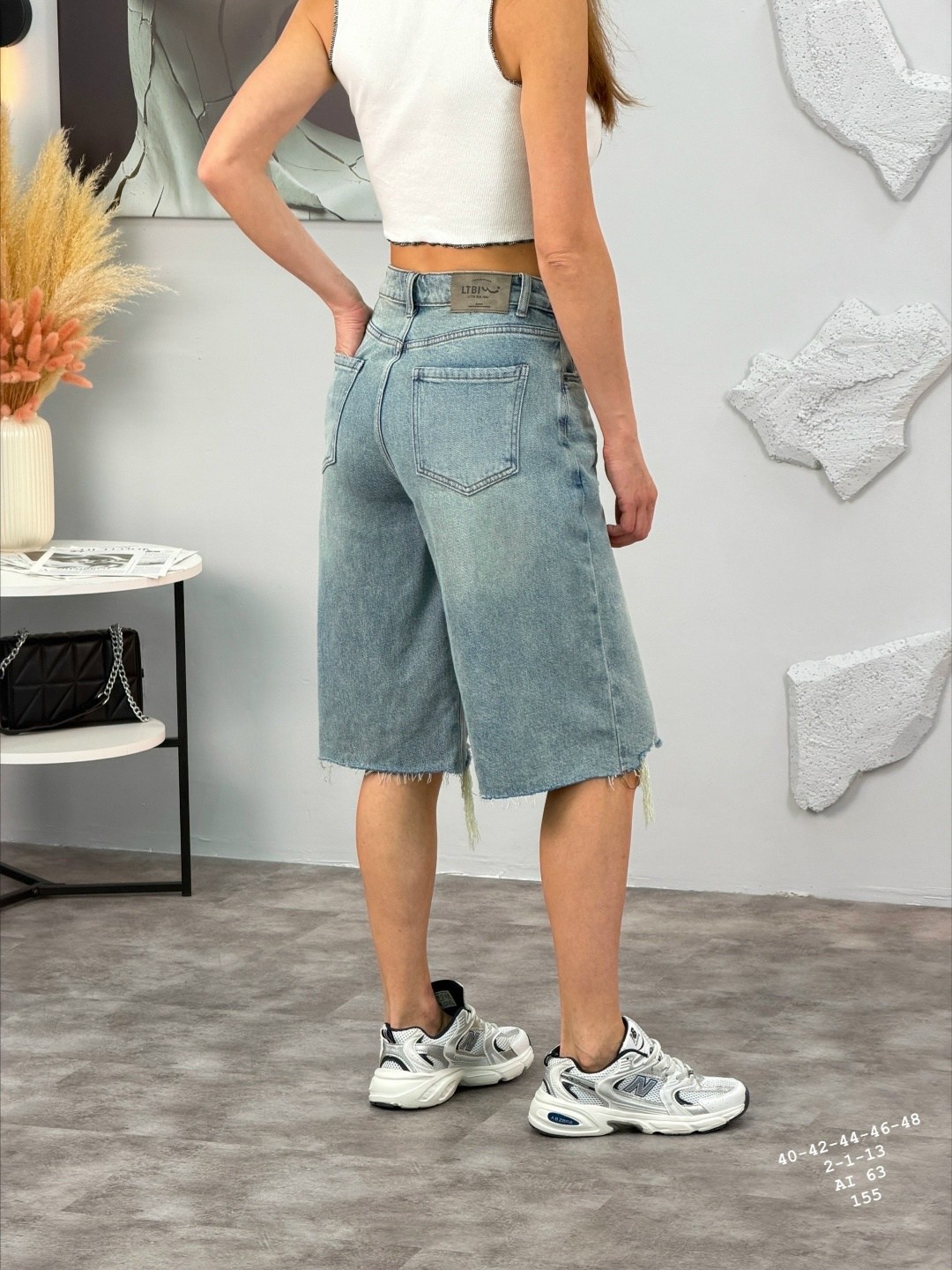 женские джинсовые шорты,женские шорты,шорты бриджи,шорты бермуды джинсовые,джинсовые шорты