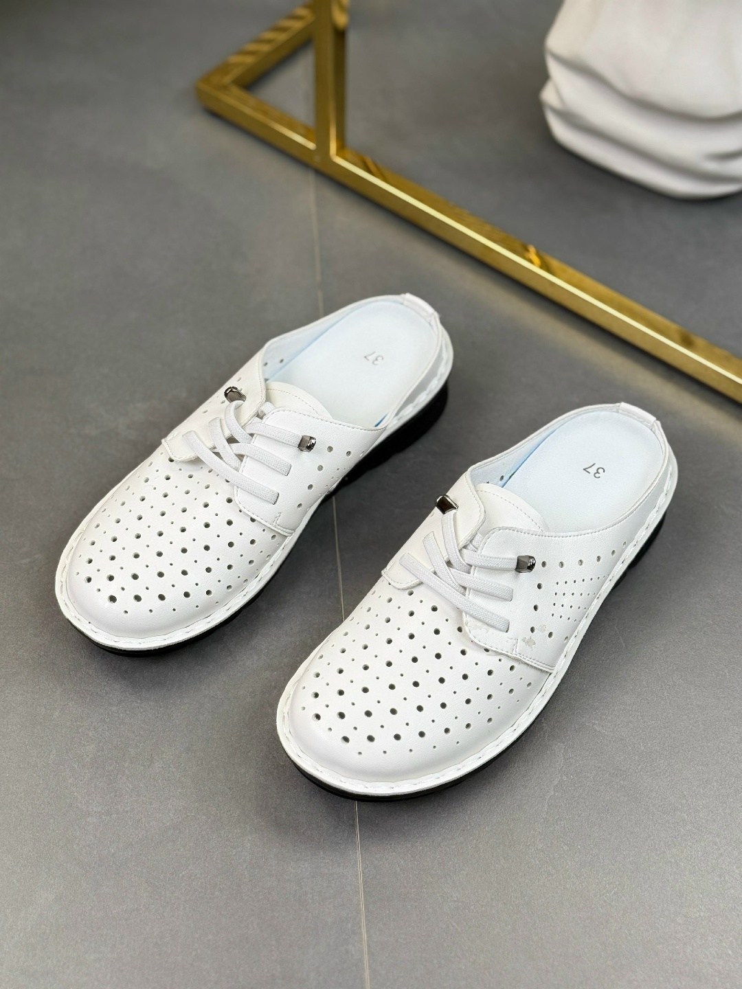 ,сабо без перфорации,сабо с перфорацией,сабо летнее,сабо женские с перфорацией