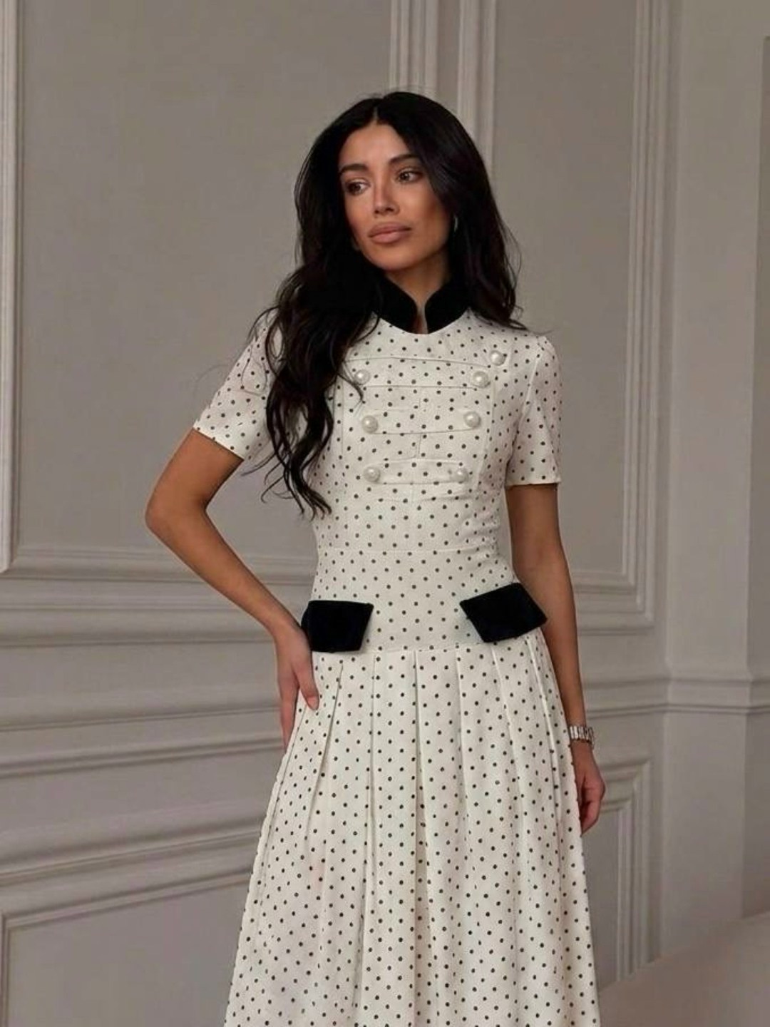 черное платье в горошек с белым воротником,платье в горошек,платье в горошек с белым воротником,стильное платье,платья женская