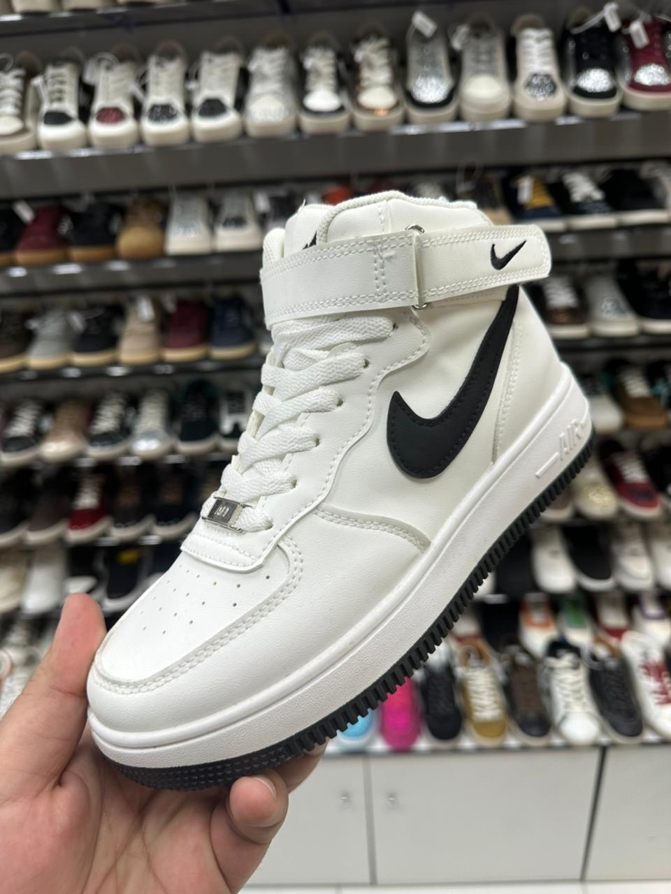 зимние кроссовки nike air force 1,кросcовки nike air force 1,зимние кроссовки nike air force 1 mid,кроссовки белые nike air force 1,зимние кроссовки мужские найк белые аир форсе