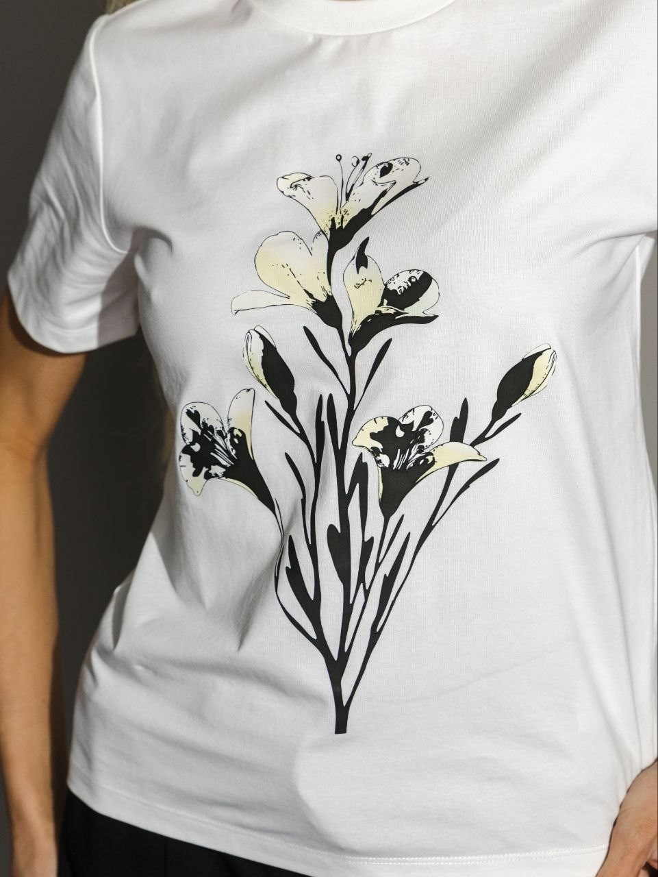 женская футболка,,шорты женские,повседневные шорты,комплект с шортами