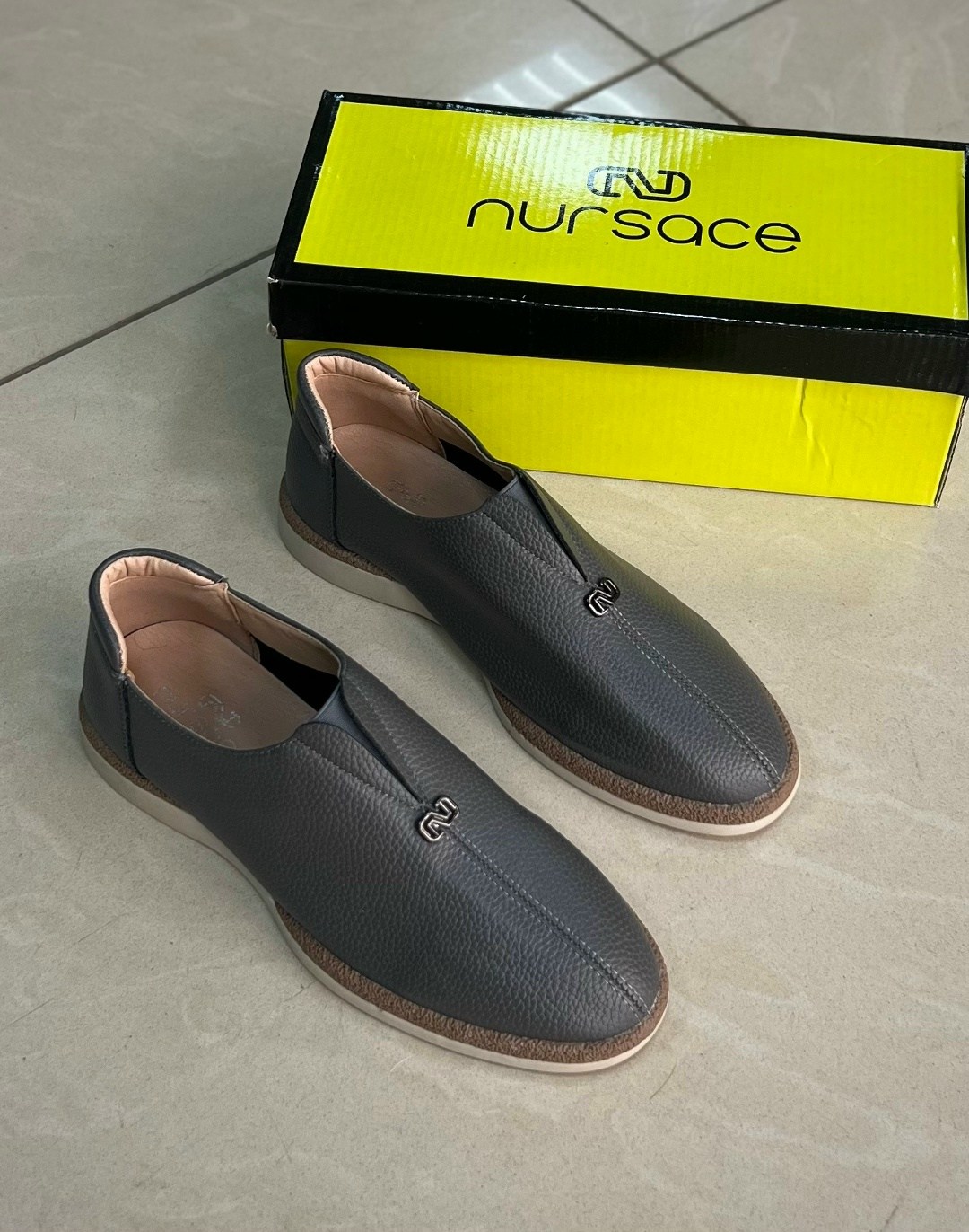 женские слипоны,эконика слипоны белые,,слипоны женские белые,женская