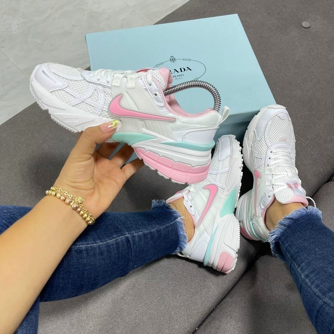 кроссовки женские nike,найки кроссовки женские,кроссовки,кроссовки nike,женские кроссовки