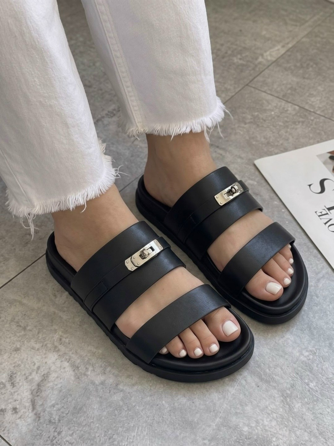 ,женские сандалии,кожаные шлепанцы,шлепанцы женские,сандалии