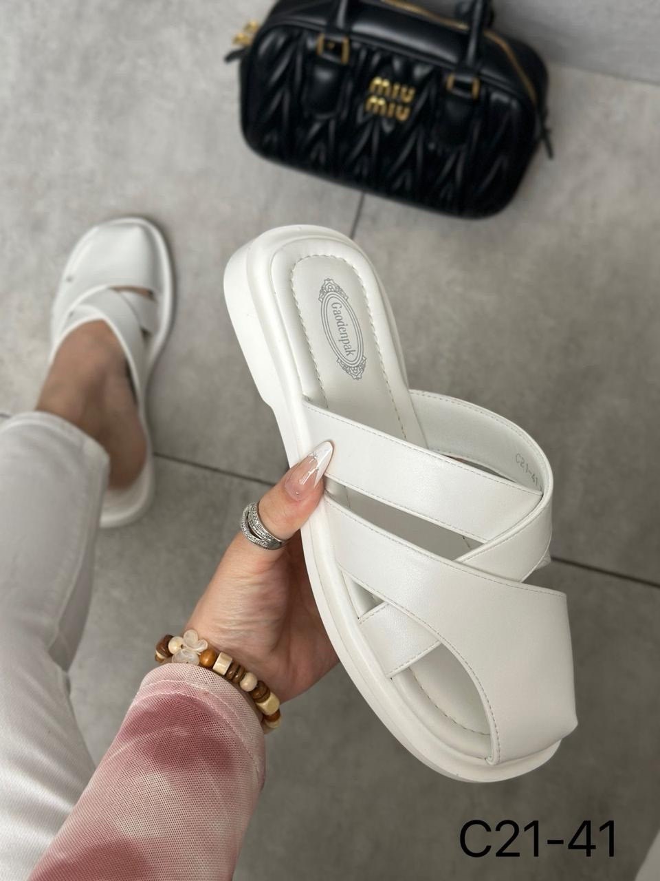 шлепанцы женские,шлепки женские,шлепки кожаные,шлепки черные,