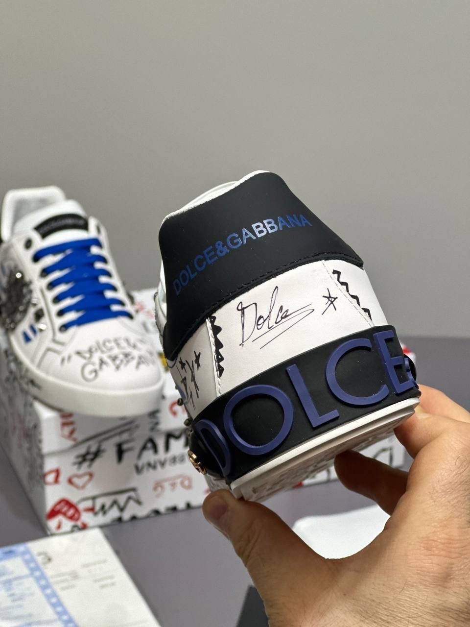 кроссовки с логотипом белый dolce&gabbana,dolce & gabbana кроссовки,,кеды дольче габбана мужские реплика,кеды dolce&gabbana