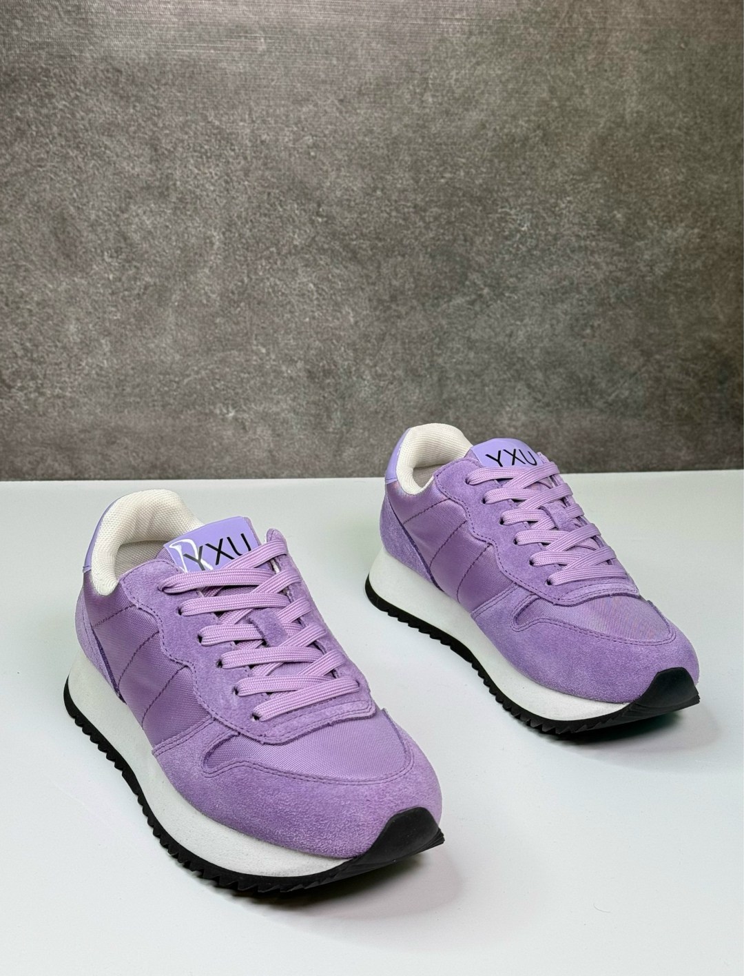 женские кроссовки,фиолетовые кроссовки,,кроссовки замшевые,классические кроссовки