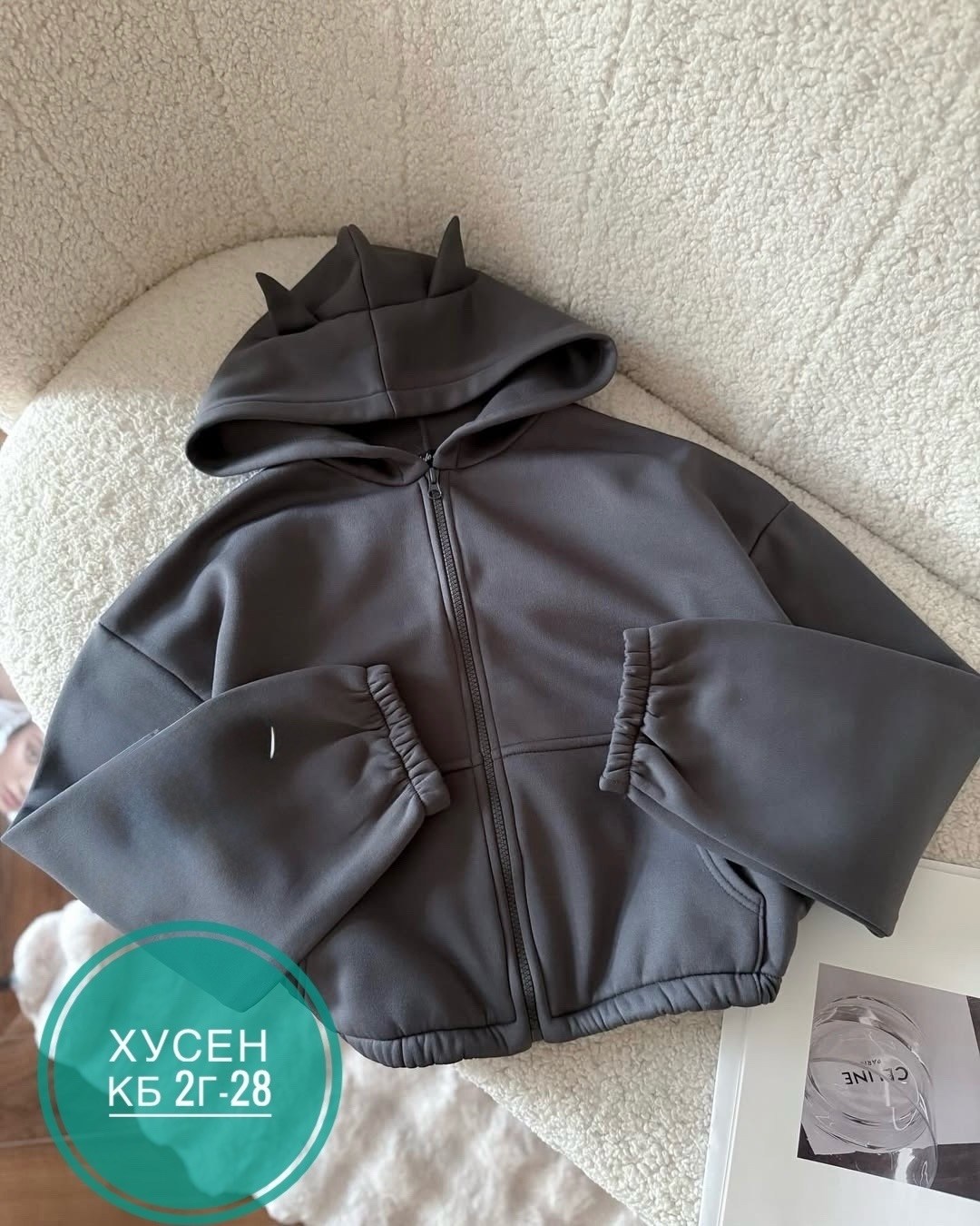 женская толстовка,толстовка с капюшоном,короткая толстовка,кофта на флисе,black zip up crop hoodie