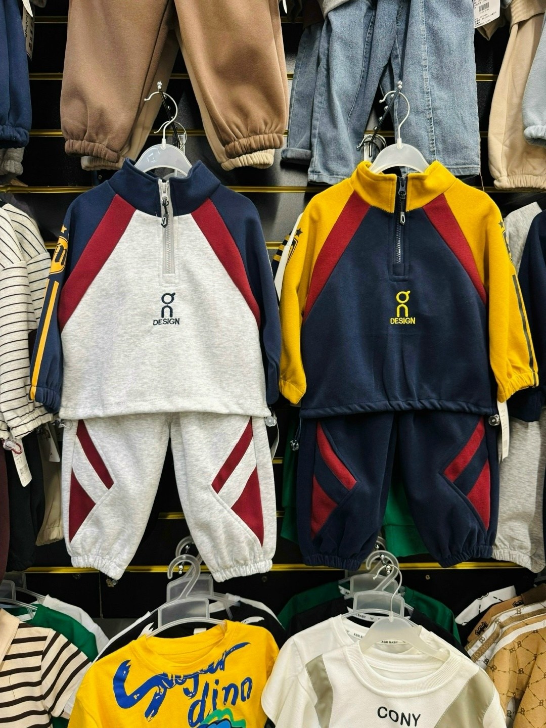 спортивный костюм для мальчика,костюм для мальчиков,спортивные костюмы для детей,спортивный костюм,одежда для мальчика