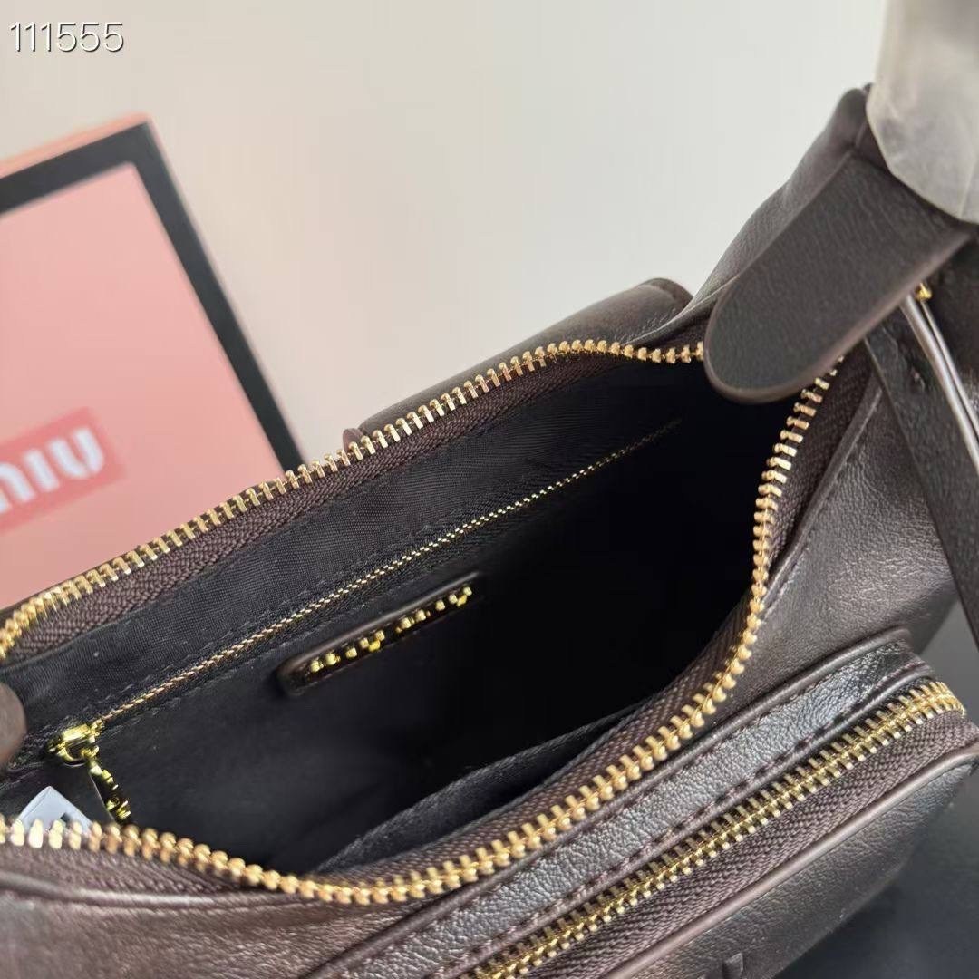 miu miu сумка на плечо,miu miu сумка,сумка женская miu miu,сумка miumiu,сумка