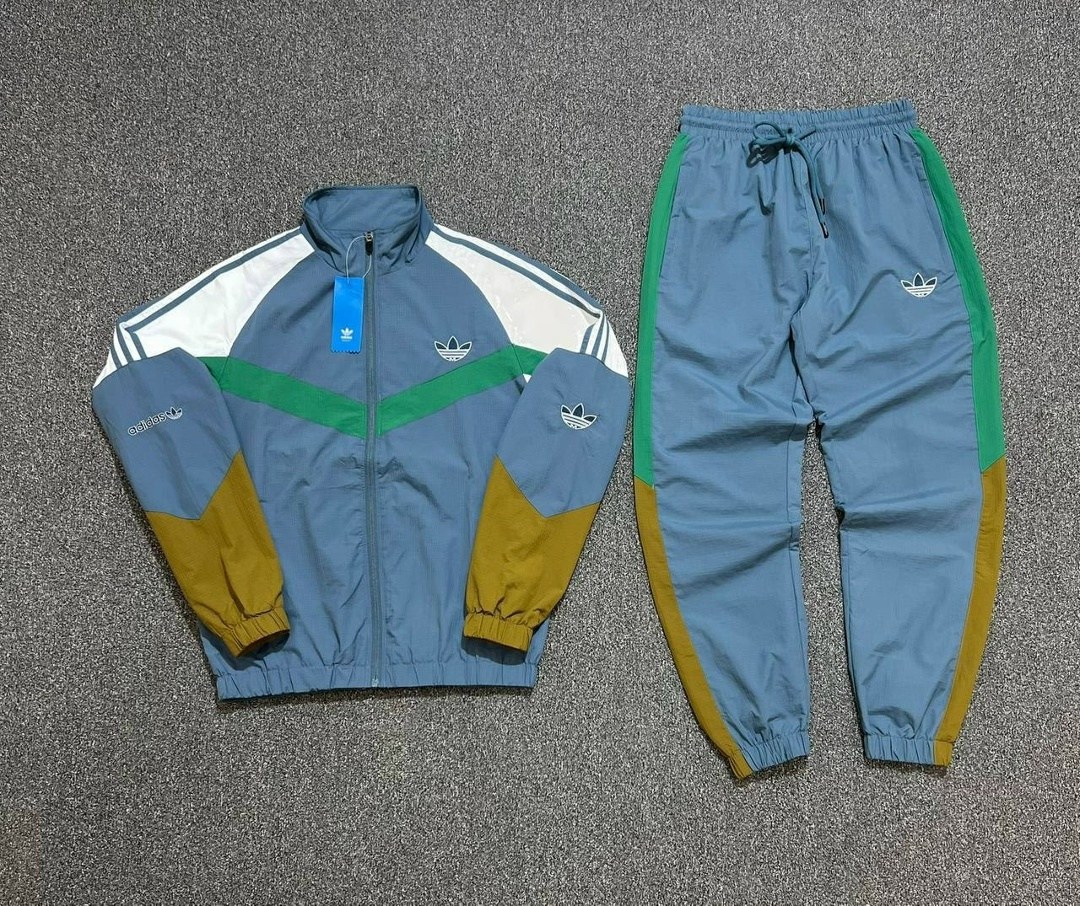 спортивный костюм adidas 90х,спортивный костюм adidas,спортивный костюм adidas винтажный,спортивный костюм adidas из 90-х,спортивные костюмы адидас