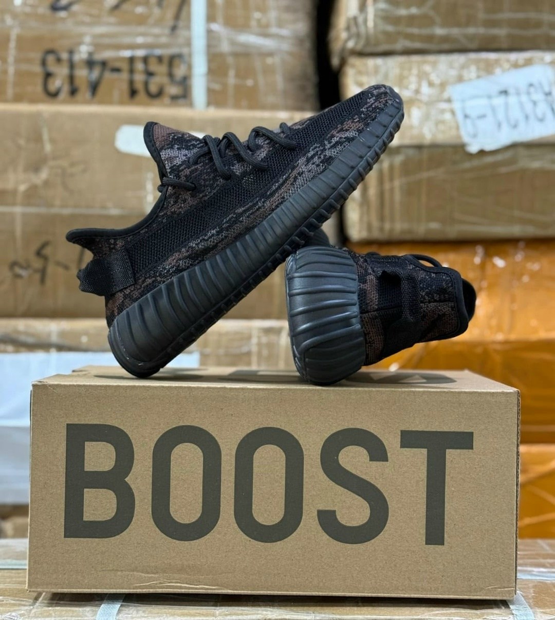 adidas yeezy boost 350 v2 oreo,adidas yeezy boost 350 v 2,кроссовки adidas yeezy boost 350,adidas yeezy boost 350,кроссовки yeezy boost 350