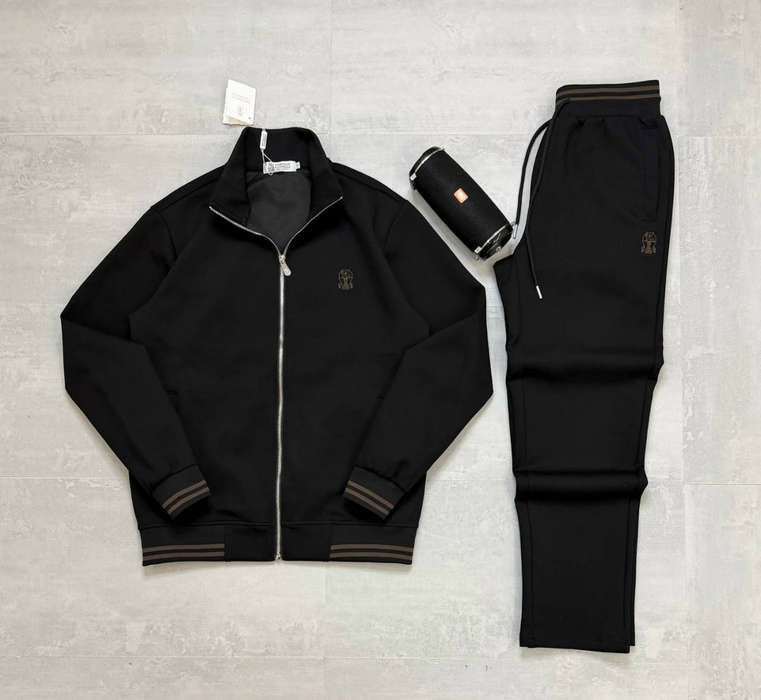 спортивный костюм stefano ricci бежевый,спортивный костюм brunello cucinelli,бежевый спортивный костюм,спортивные костюм,спортивные костюмы мужские