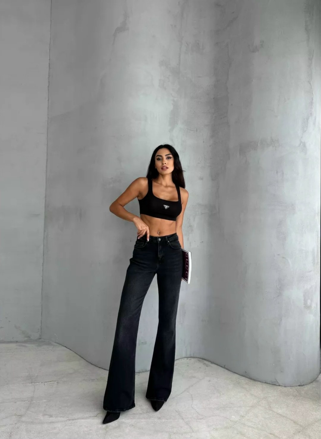 джинсы клеш от колена с высокой посадкой,джинсы клеш женские,джинсы клеш от колен,брюки джинсы,женские джинсы