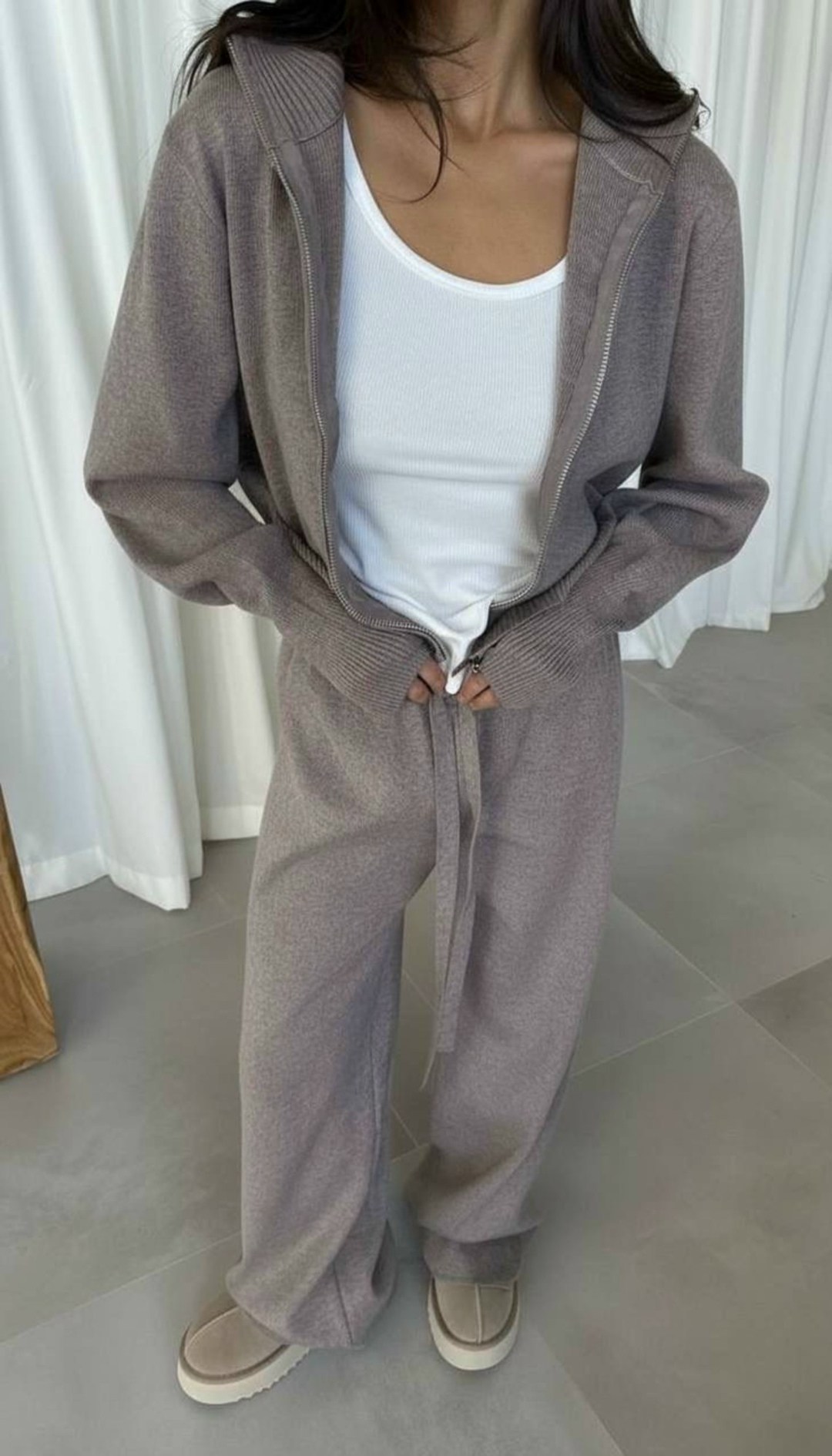 трикотажный костюм,костюм женский трикотажный,костюм теплый трикотажный вязаный с брюками stella polare,костюм женский,женский трикотажный спортивный костюм