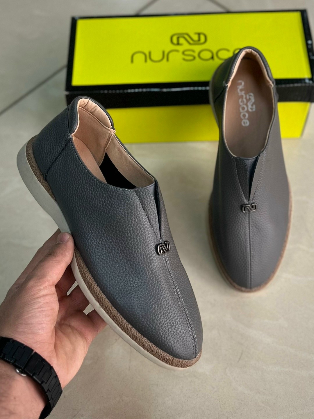 женские слипоны,эконика слипоны белые,,слипоны женские белые,женская