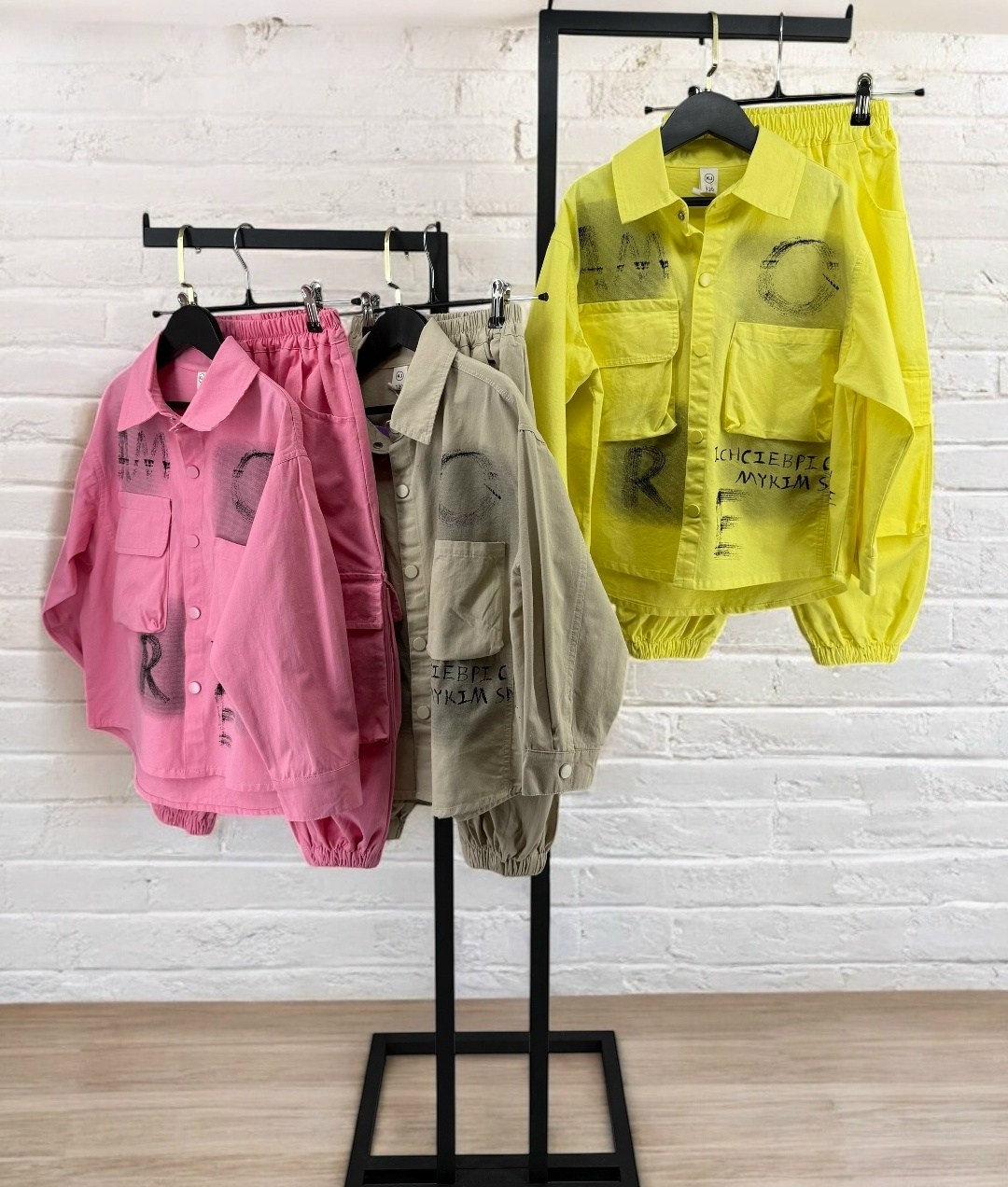 одежда для мальчика,бежевый костюм,костюм с рубашкой,брюки для мальчиков,бежевый костюм для мальчика