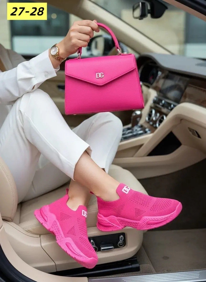 оранжевые кроссовки,кроссовки женскиe, спортивная,кроссовки яркие,женская