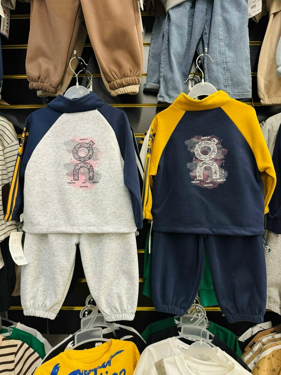 спортивный костюм для мальчика,костюм для мальчиков,спортивные костюмы для детей,спортивный костюм,одежда для мальчика