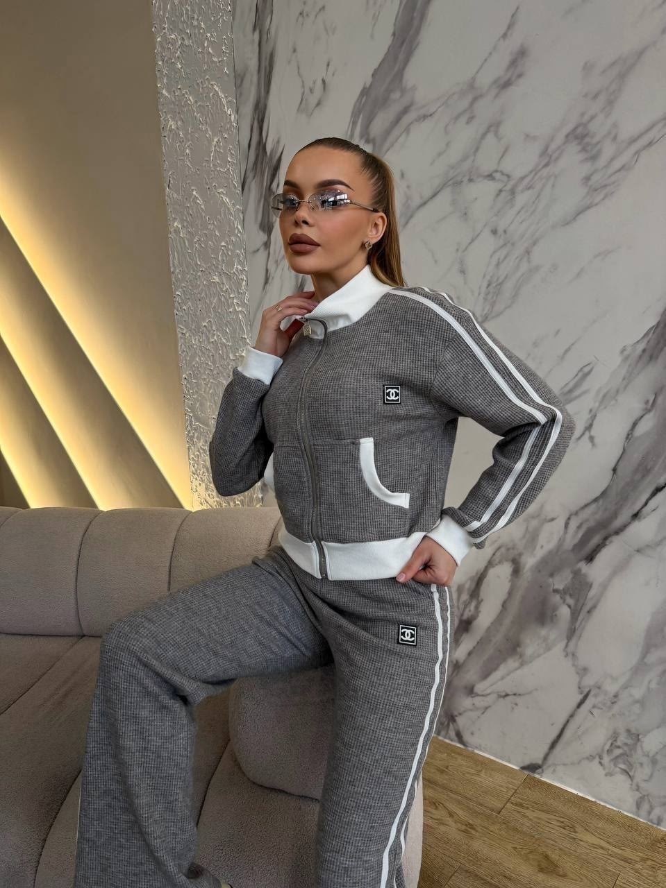 трикотажные костюмы,женские спортивные костюмы,женский костюм,трикотажные женские костюмы,спортивная мода