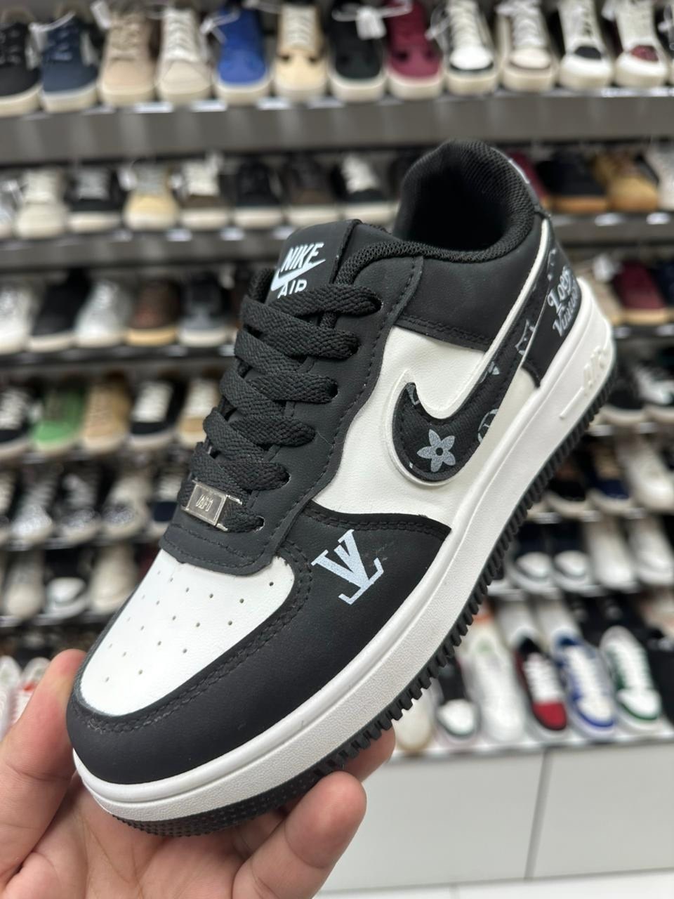 кроссовки,,женская ,женские кроссовки,кроссовки бордо