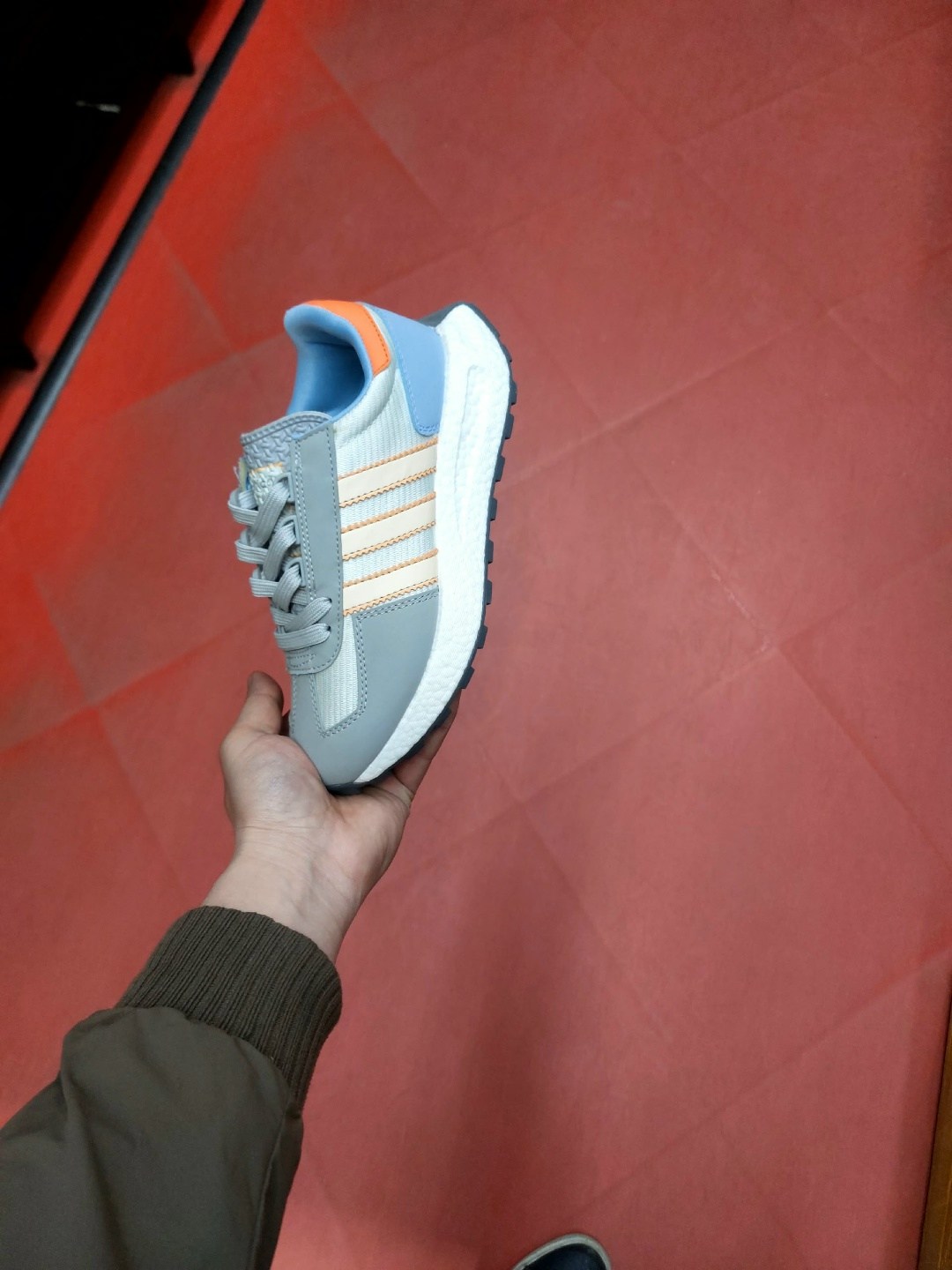 кроссовки adidas,кроссовки adidas original,кроссовки adidas retropy e 5,кроссовки женские adidas,кроссовки adidas retropy