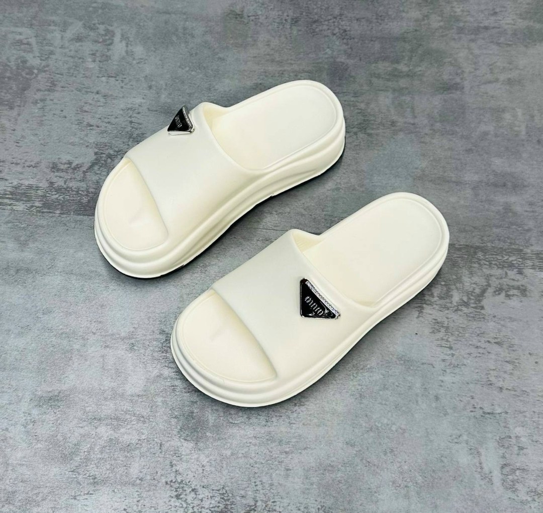 шлёпки женские прада,шлепки прада женские,женские шлепанцы,тапочки женские prada,сандалии босоножки