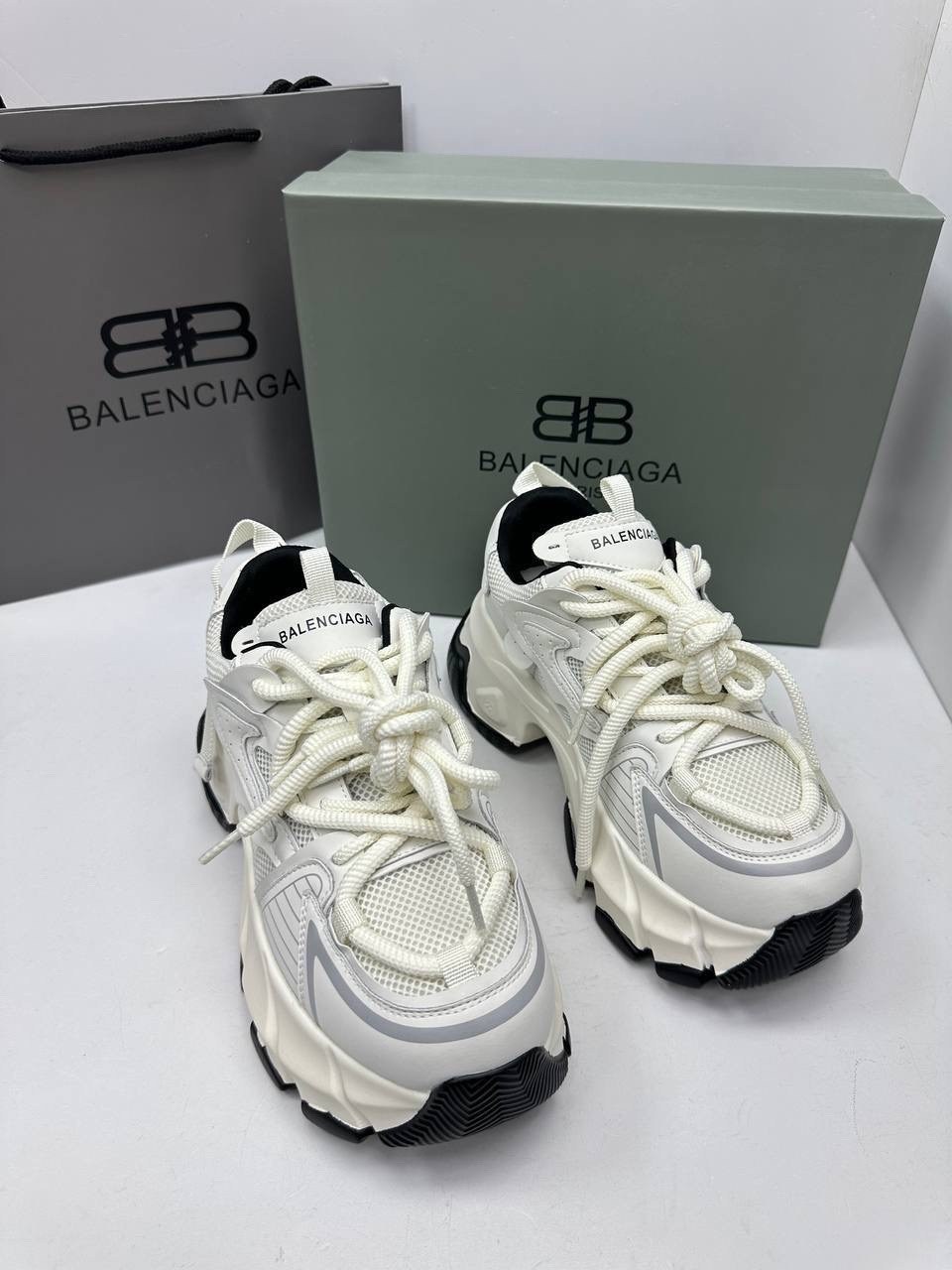 женские кроссовки balenciaga,balenciaga кроссовки,кроссовки balenciaga track balenciaga,balenciaga ,balenciaga женские кроссовки cargo