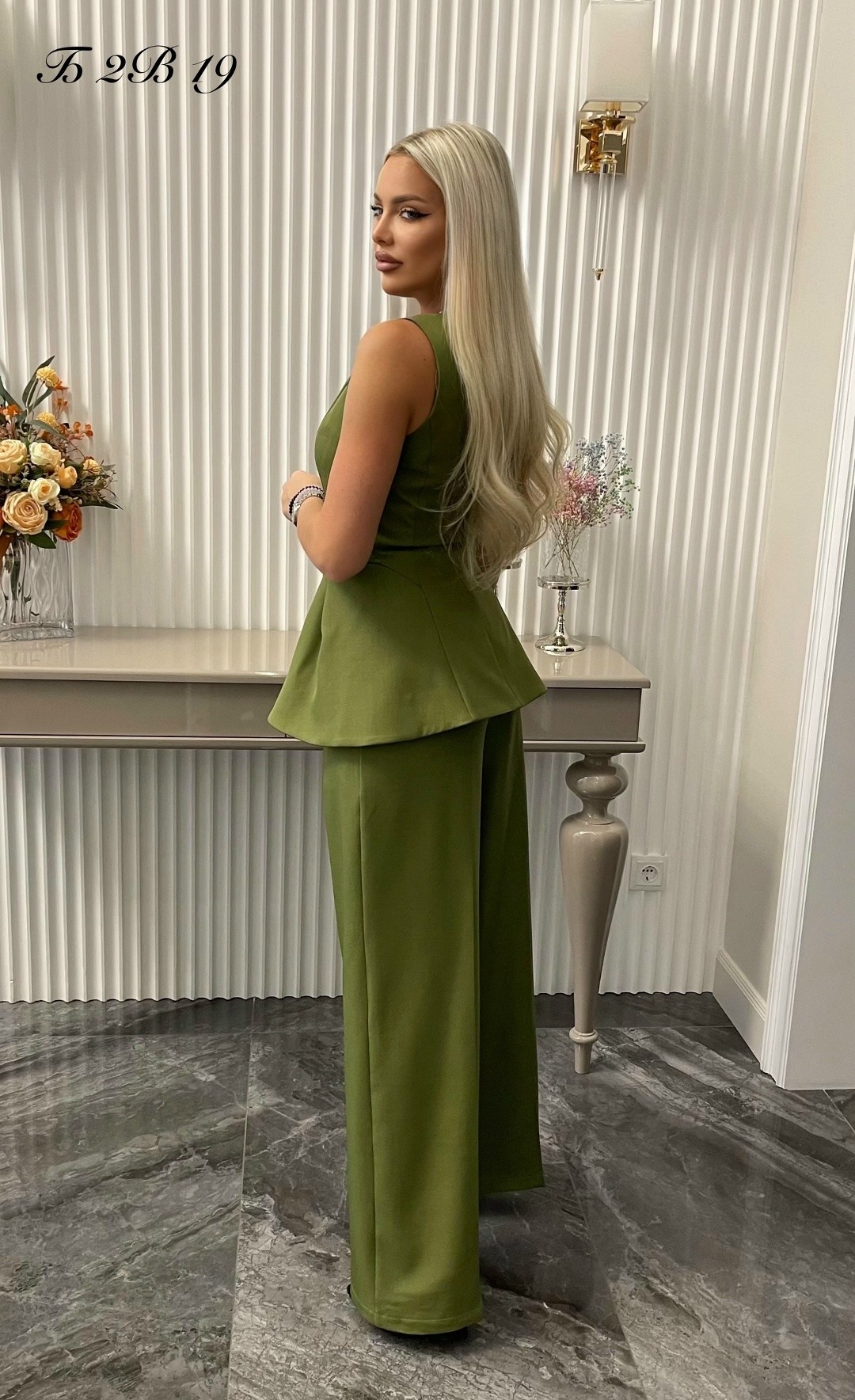 костюм с брюками,костюм женский,женские брючные костюмы,костюм брючный с жилетом,костюм брючный с жилеткой