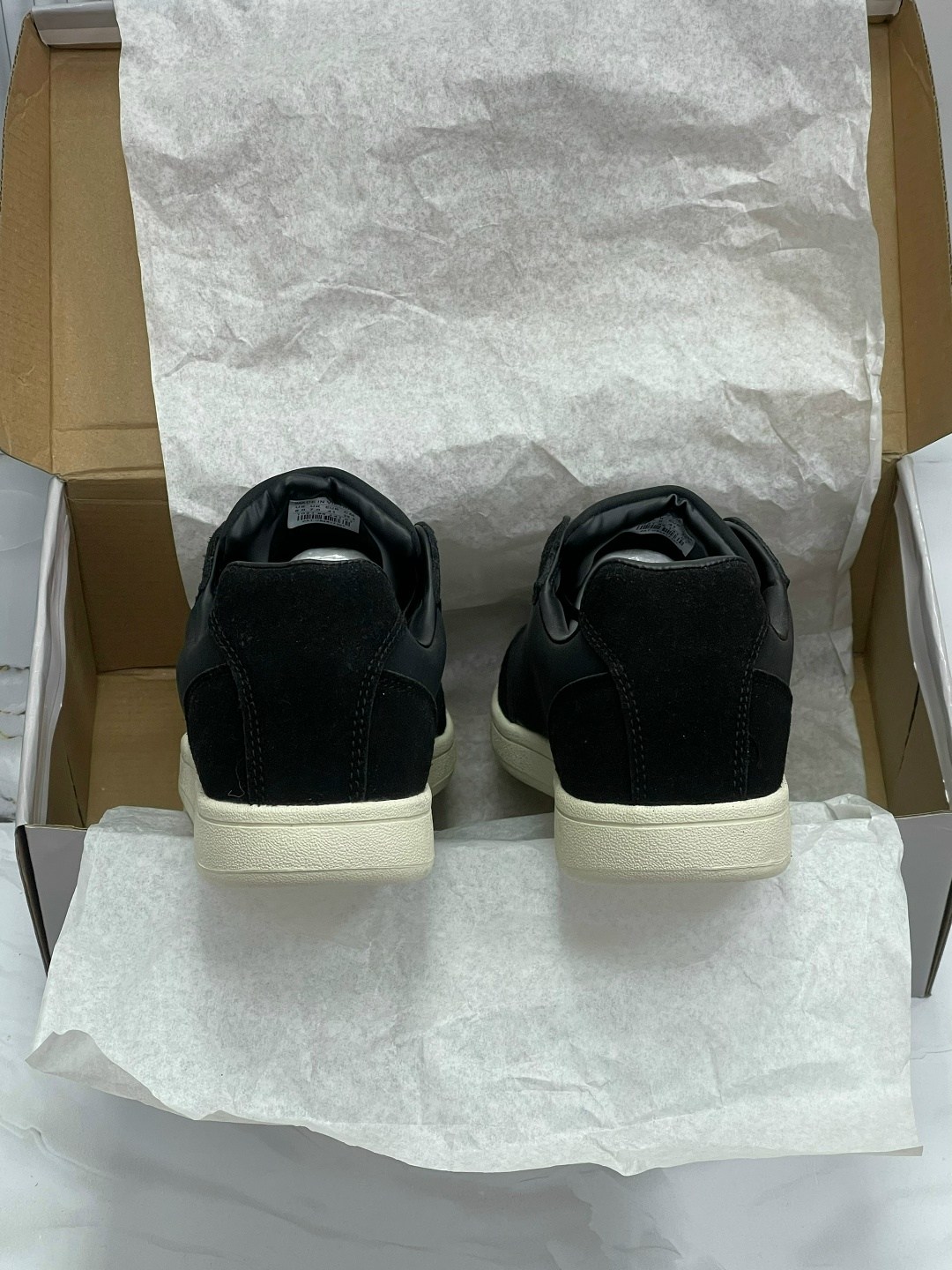 ,кроссовки ecco,ecco кроссовки мужские,мужская  кроссовки,ecco кеды