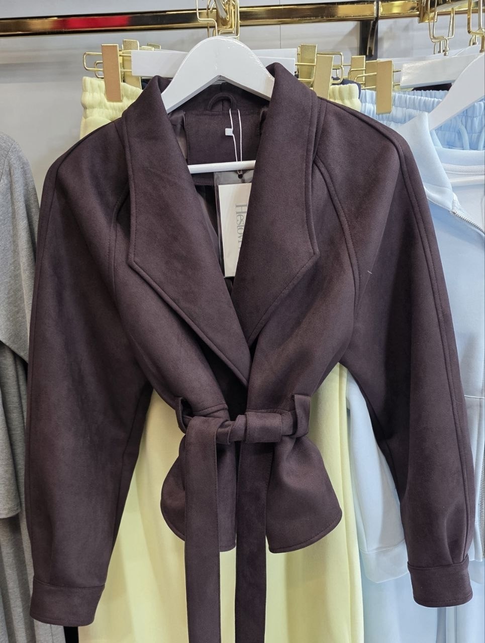 тренч пальто,пальто с поясом,женское пальто,кардиган,замшевая куртка