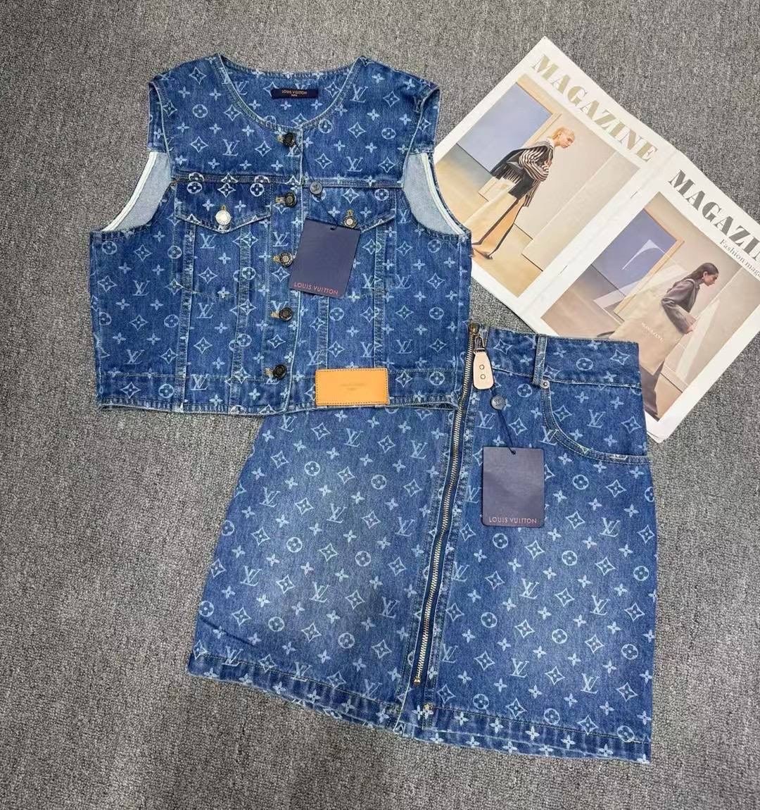 жилет джинсовый,женский джинсовый жилет,джинсовая жилетка,жилетка женская,женские жилеты