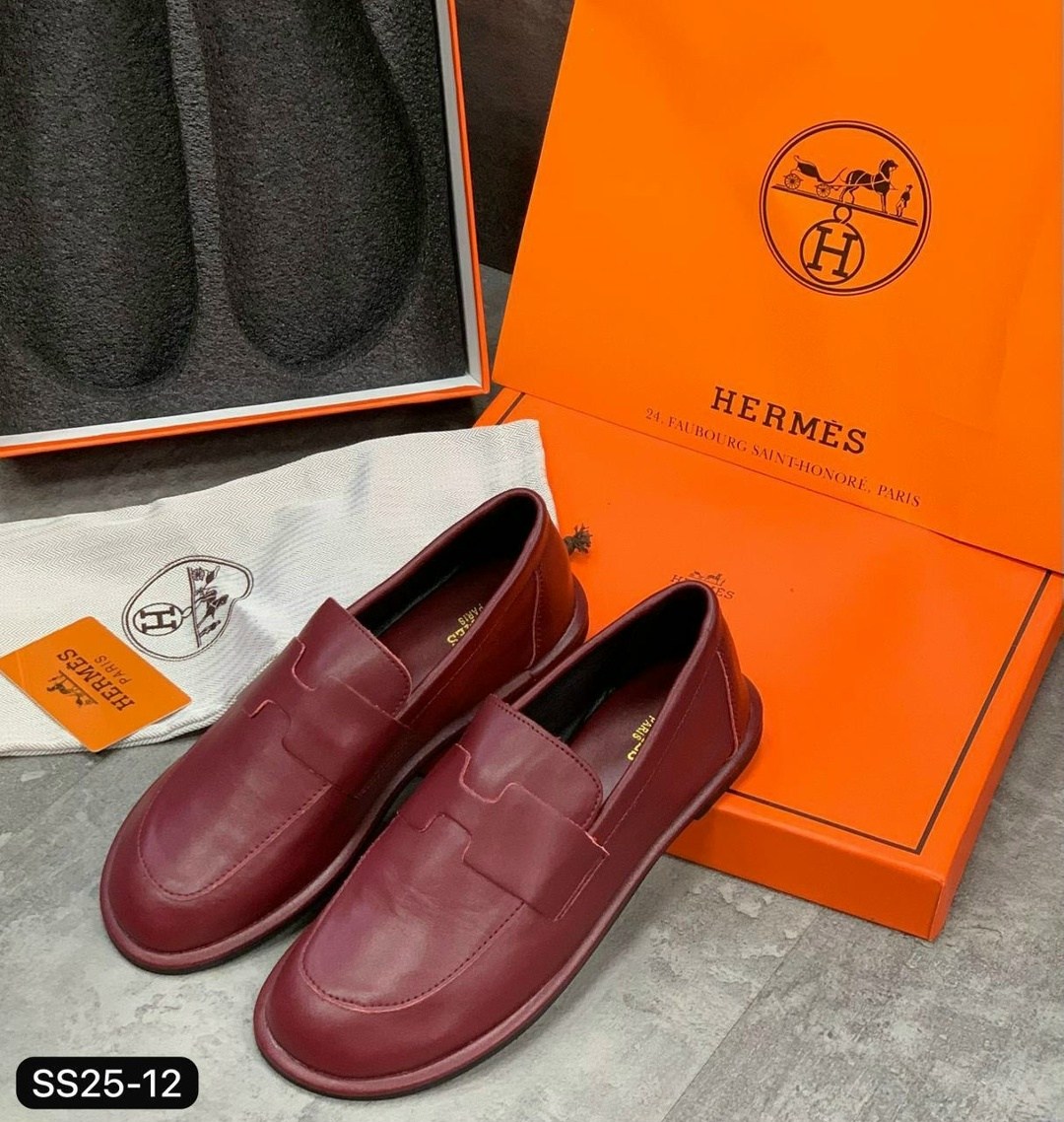 ,hermes лоферы,мокасины эрмес,мокасины мужские,женские лоферы hermes paris a113173 замшевые чёрные