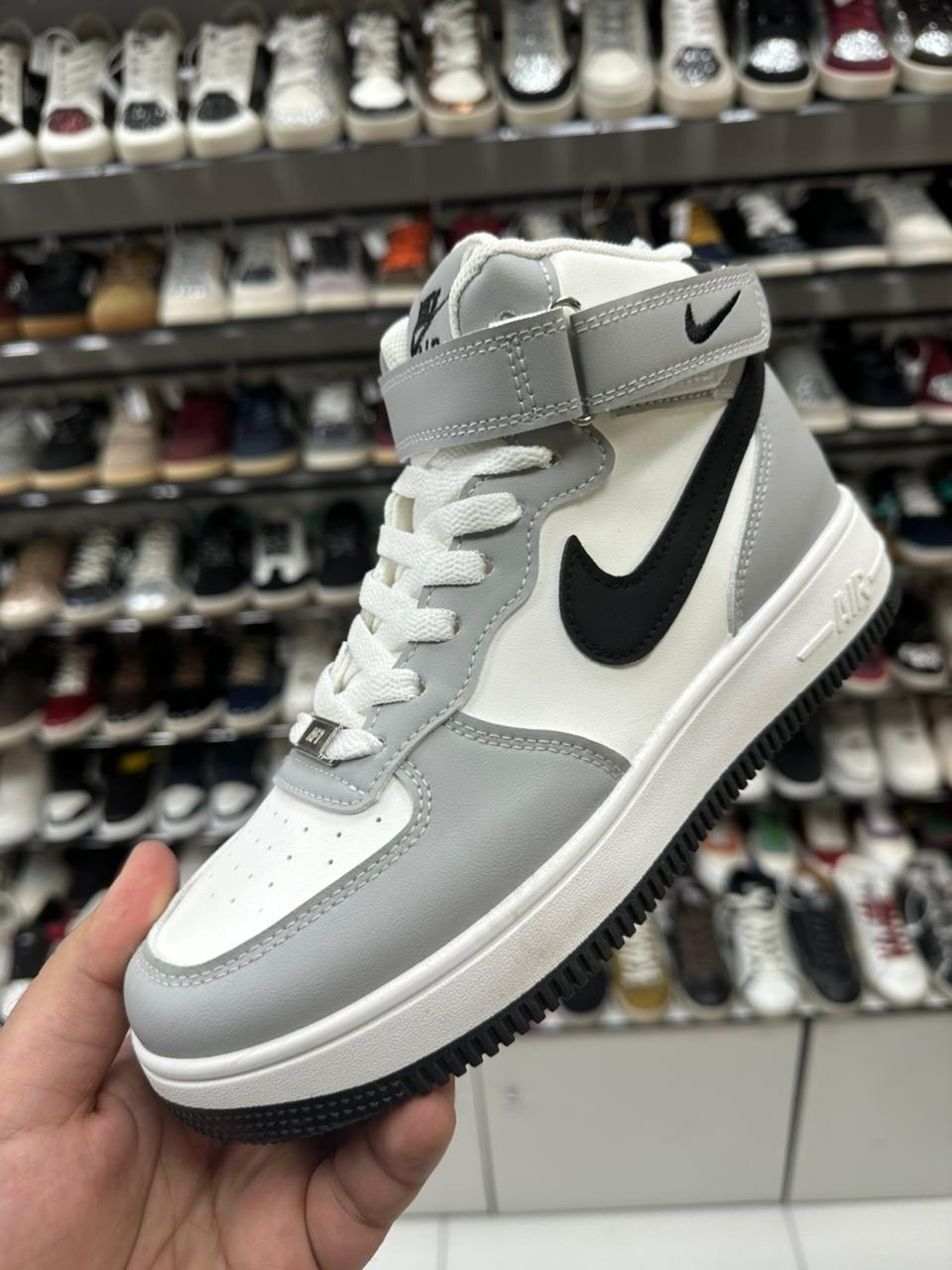 зимние кроссовки nike air force 1,кросcовки nike air force 1,зимние кроссовки nike air force 1 mid,кроссовки белые nike air force 1,зимние кроссовки мужские найк белые аир форсе