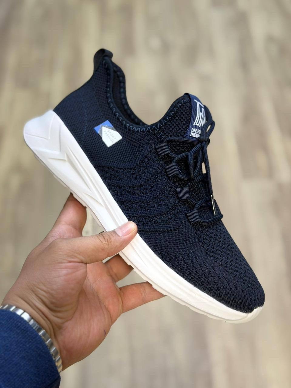 кроссовки,кроссовка мужской,мужская  кроссовки,,мужские кроссовки